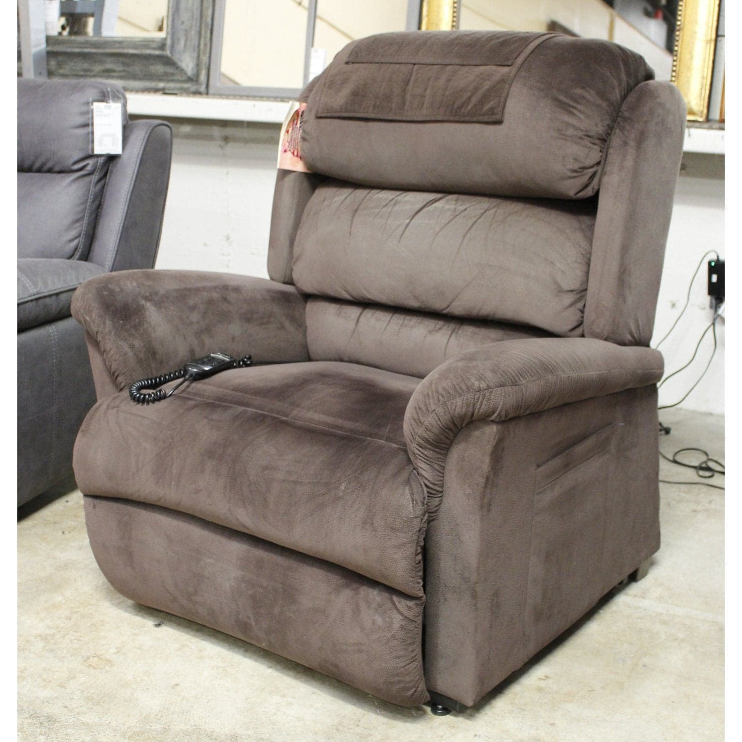Ultra Comfort Extra Large Brown Dual Motor Power Lift Recliner - Brown - Thumbnail 5