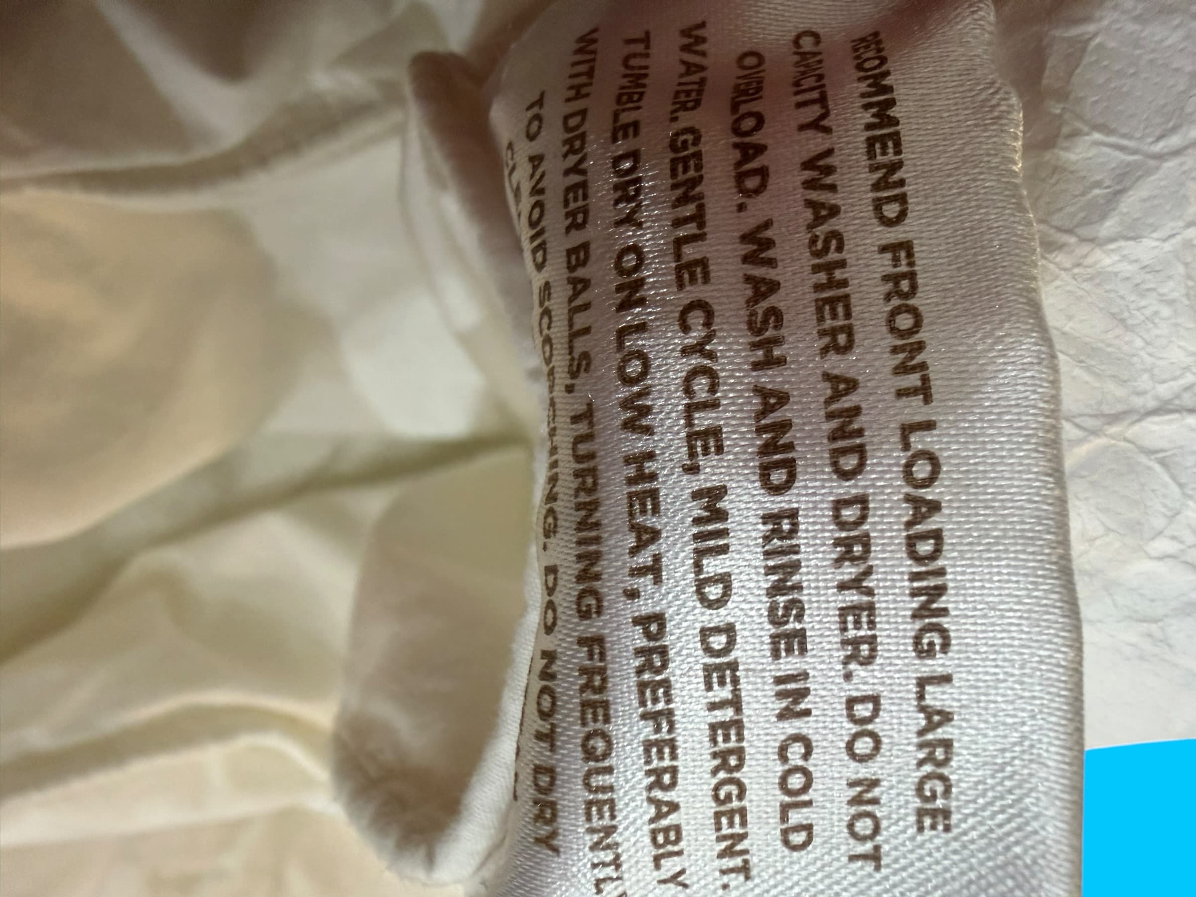 Downlite Hospitality King Bed Set Comforter Flat Sheets Pillow Cases White - Thumbnail 9