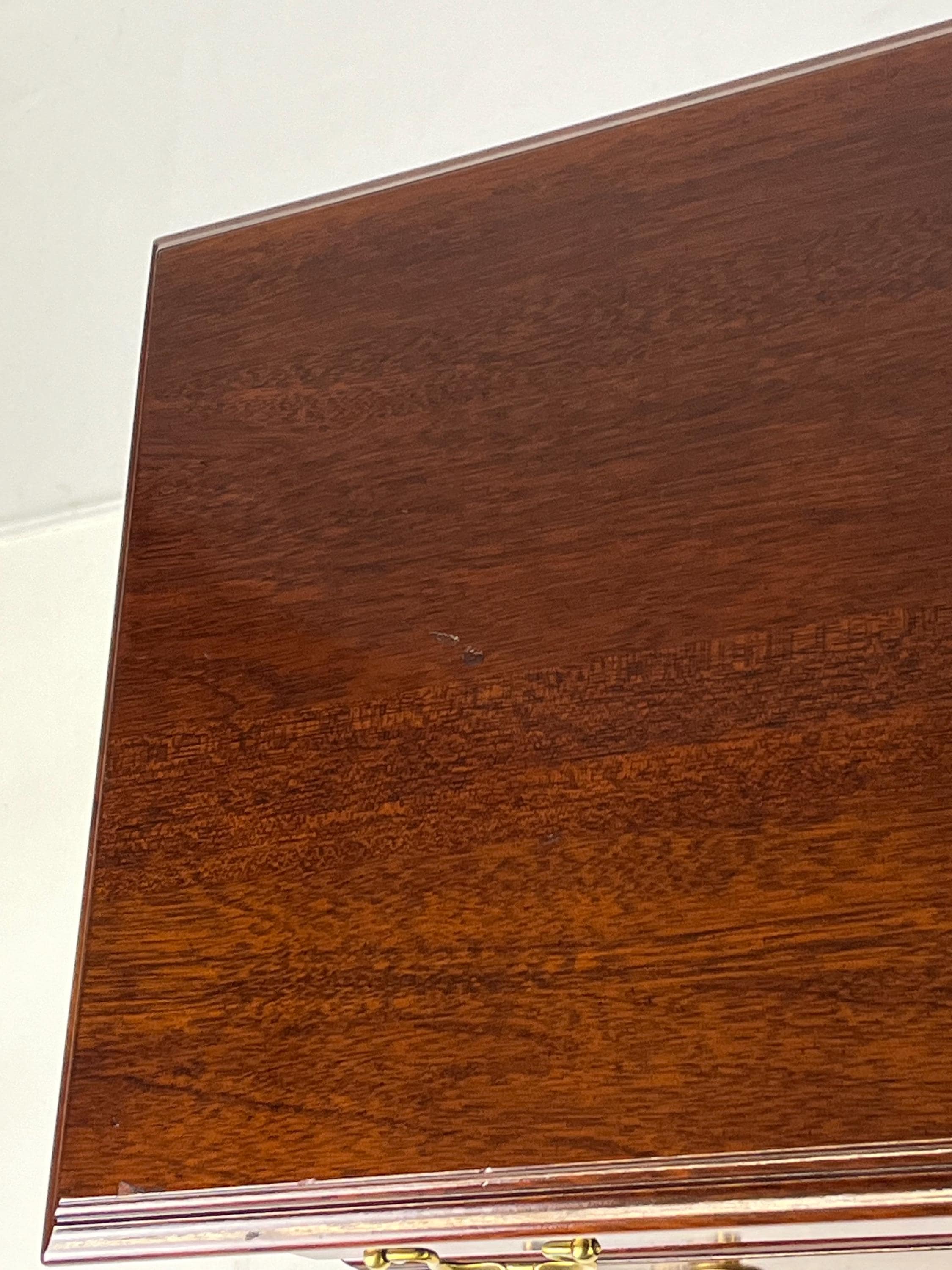 Councill Craftsmen Mahogany 4-Drawer Bedside Chest - Thumbnail 11