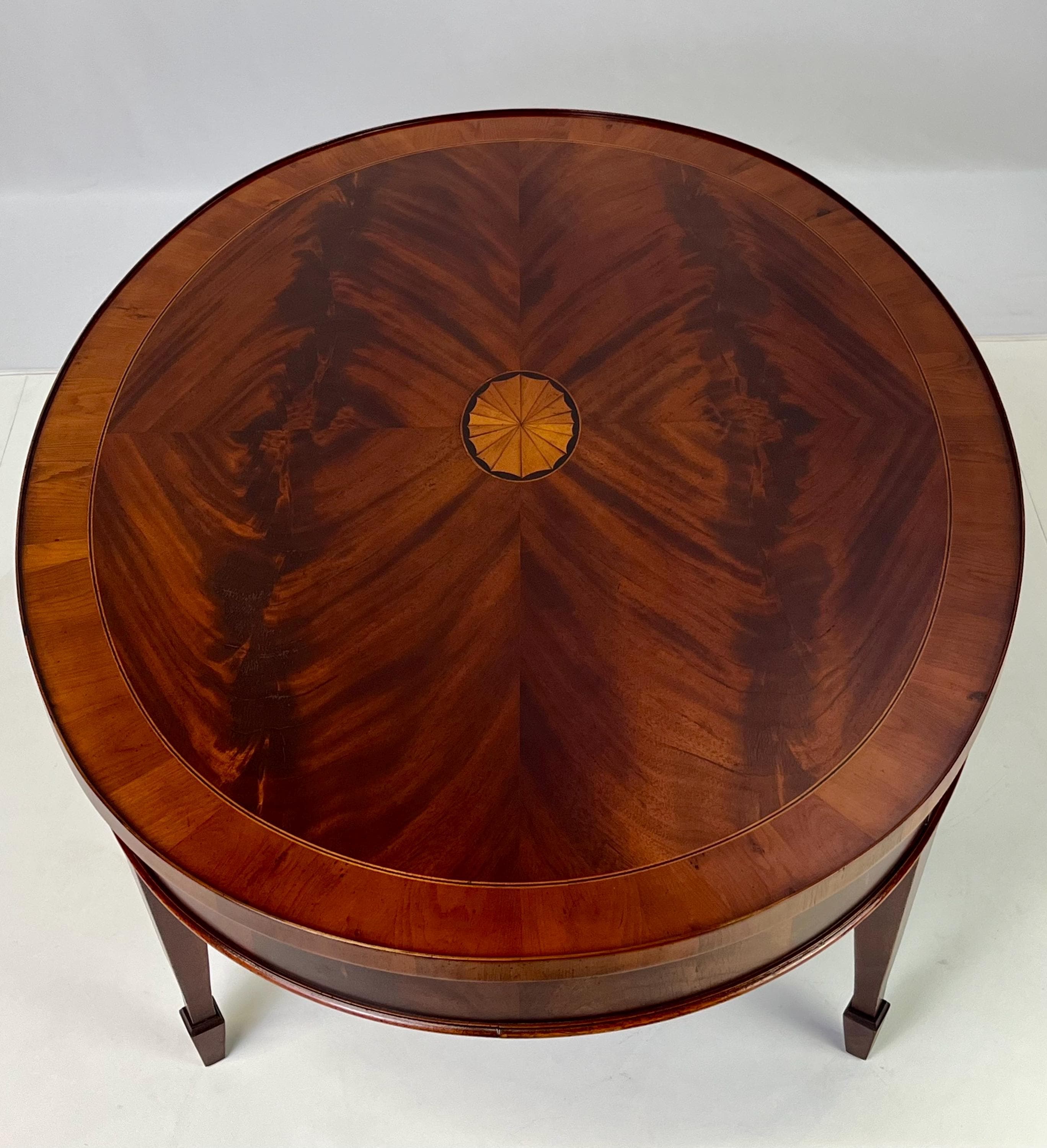 Hekman Grand Rapids Inlaid Crotch Mahogany Oval Coffee Table - Thumbnail 6