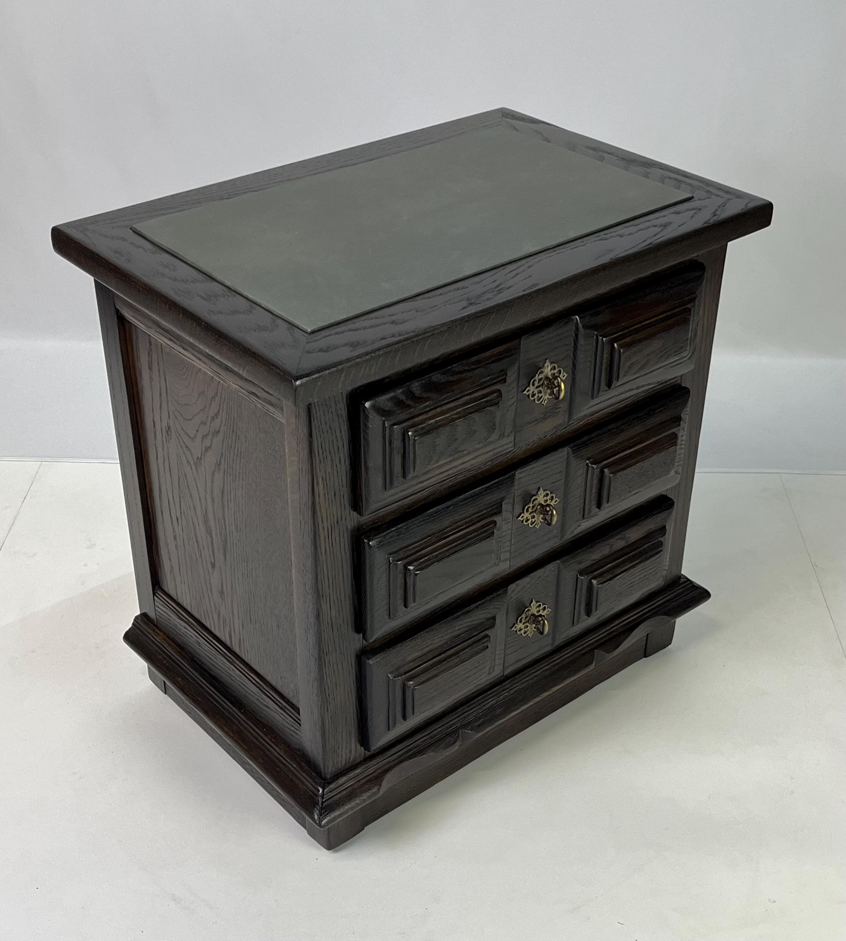 Vintage Link-Taylor Espanol Slate-Top Oak Nightstand - Thumbnail 3