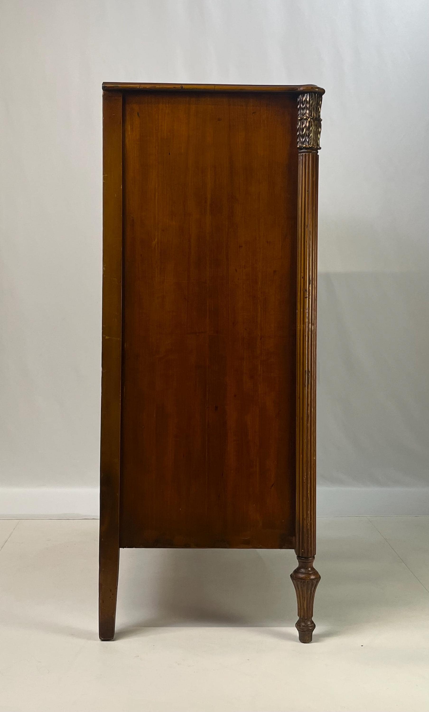 Early 20th Century Neoclassical Serpentine Chest of Drawers - Thumbnail 4