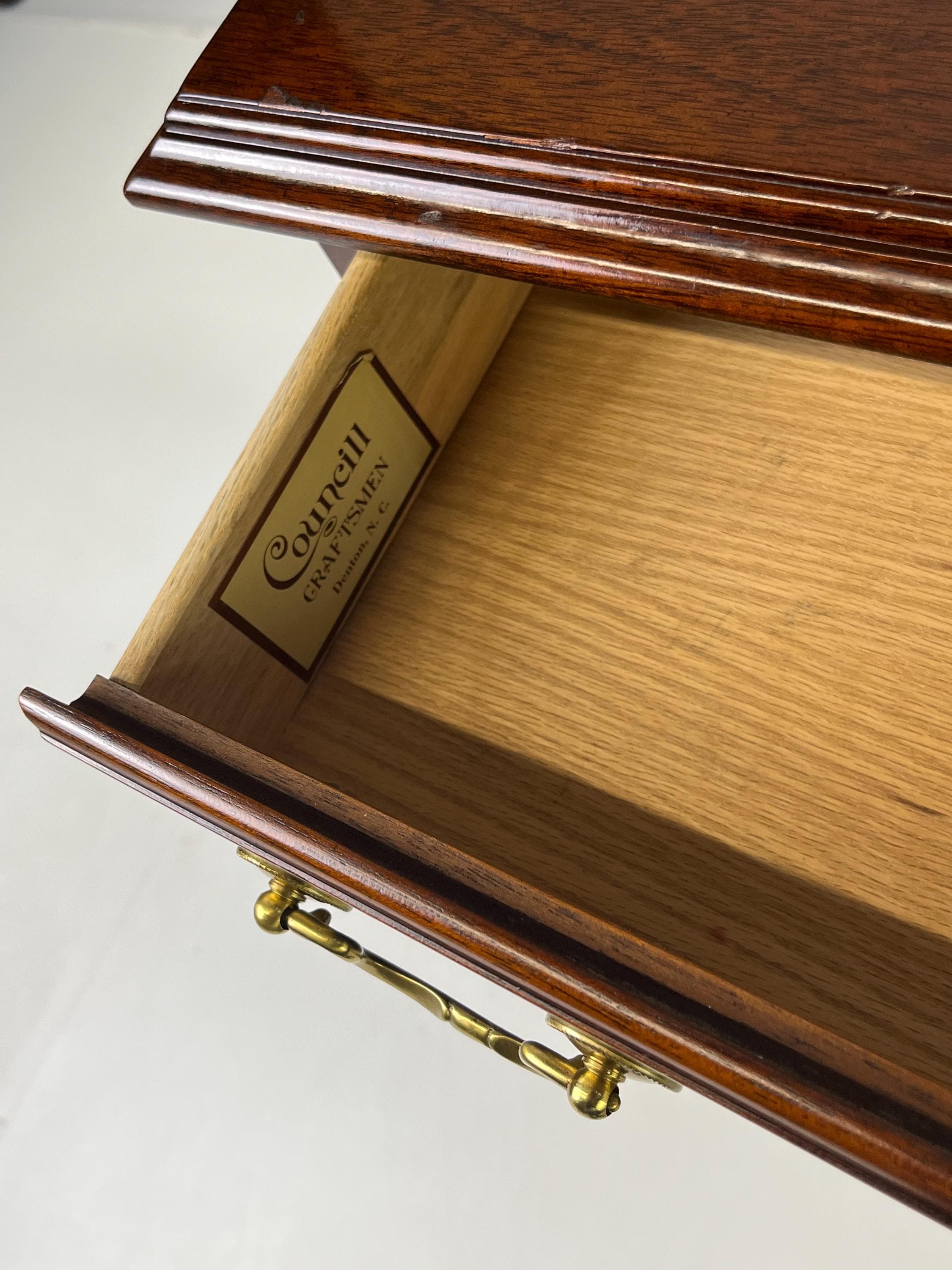 Councill Craftsmen Mahogany 4-Drawer Bedside Chest - Thumbnail 13