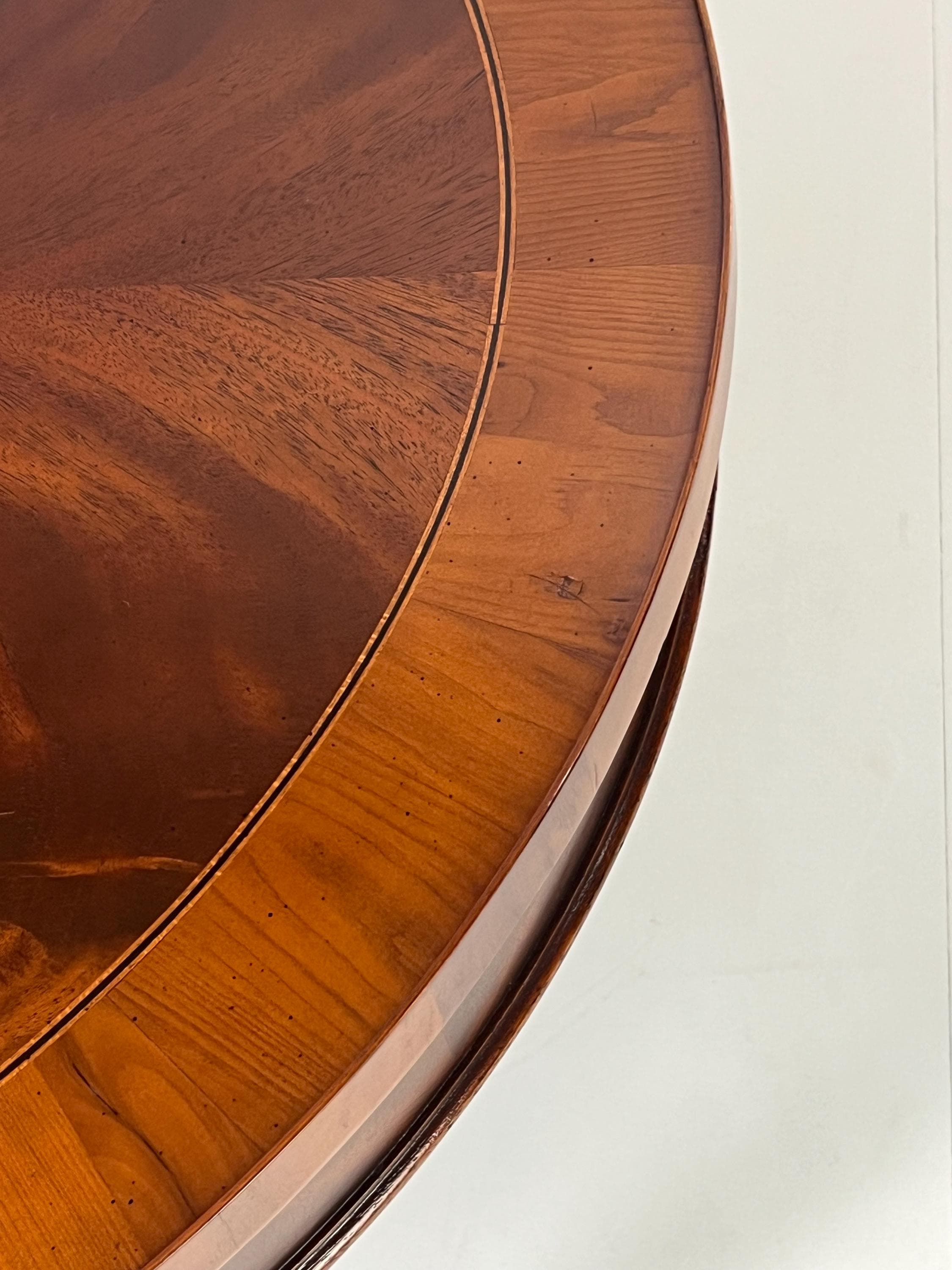 Hekman Grand Rapids Inlaid Crotch Mahogany Oval Coffee Table - Thumbnail 11