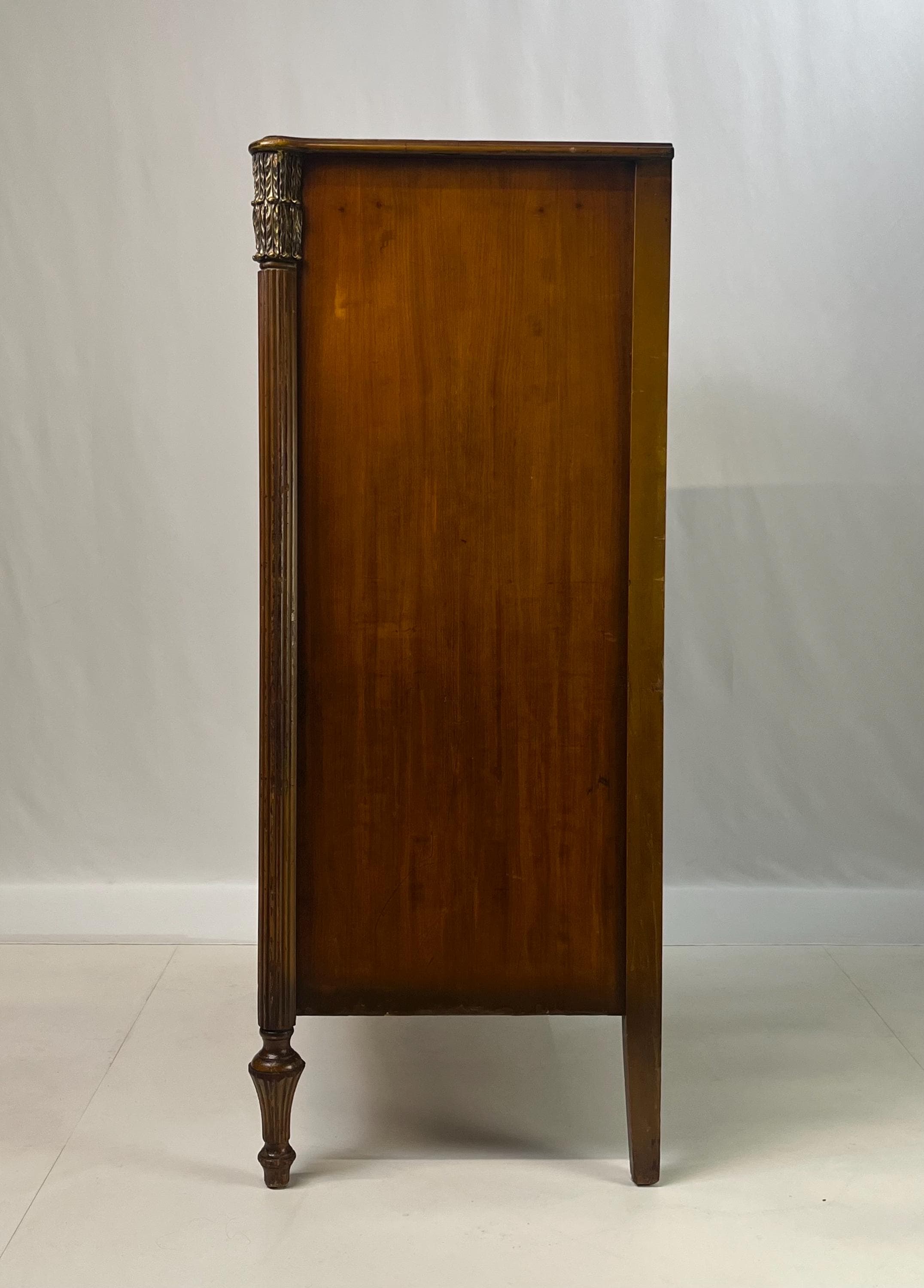 Early 20th Century Neoclassical Serpentine Chest of Drawers - Thumbnail 6