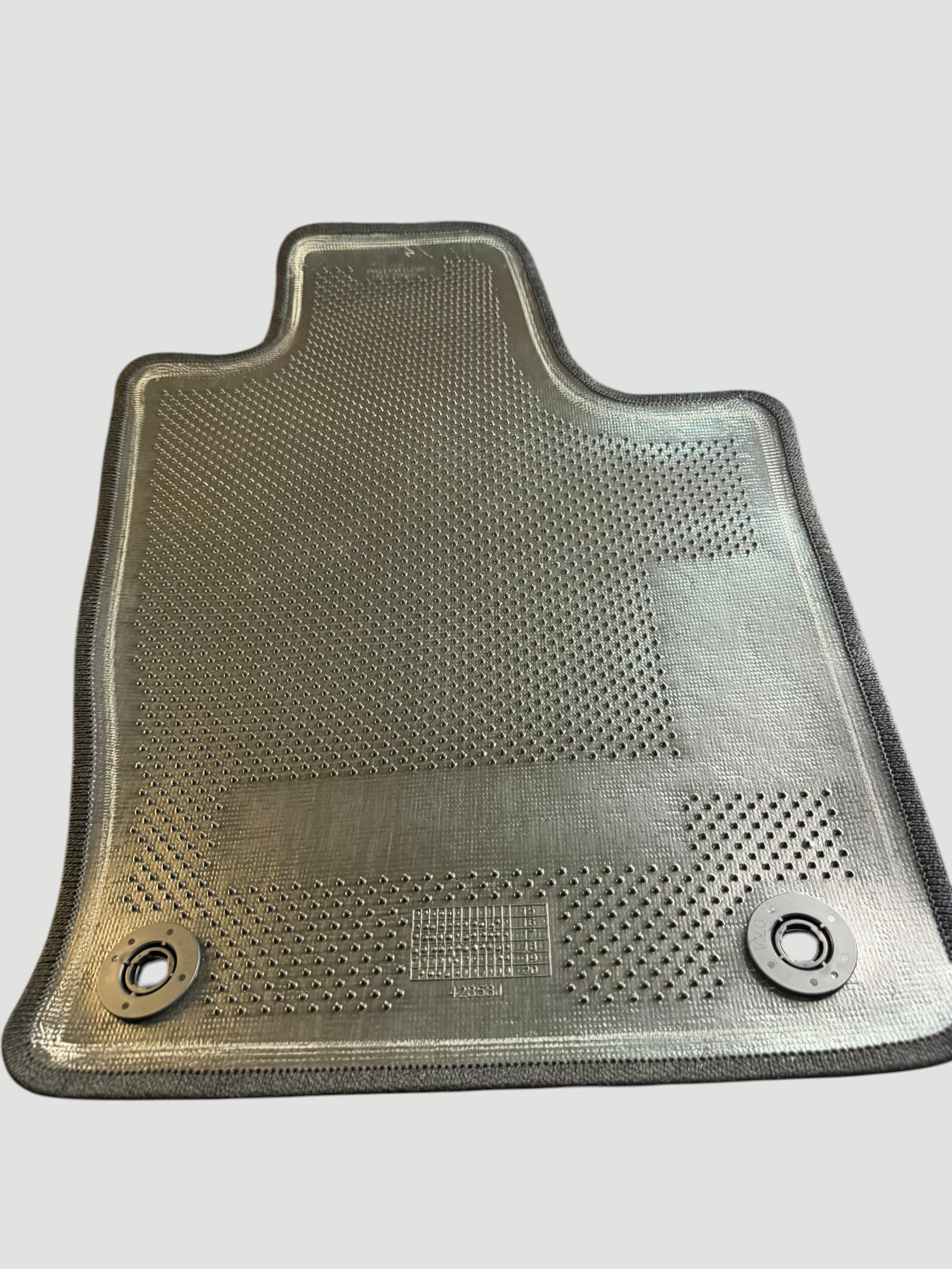 Mopar OEM 4pc Black Carpet Floor Mat Set Jeep Grand Cherokee 2011-2021 42858J ANA - Thumbnail 2