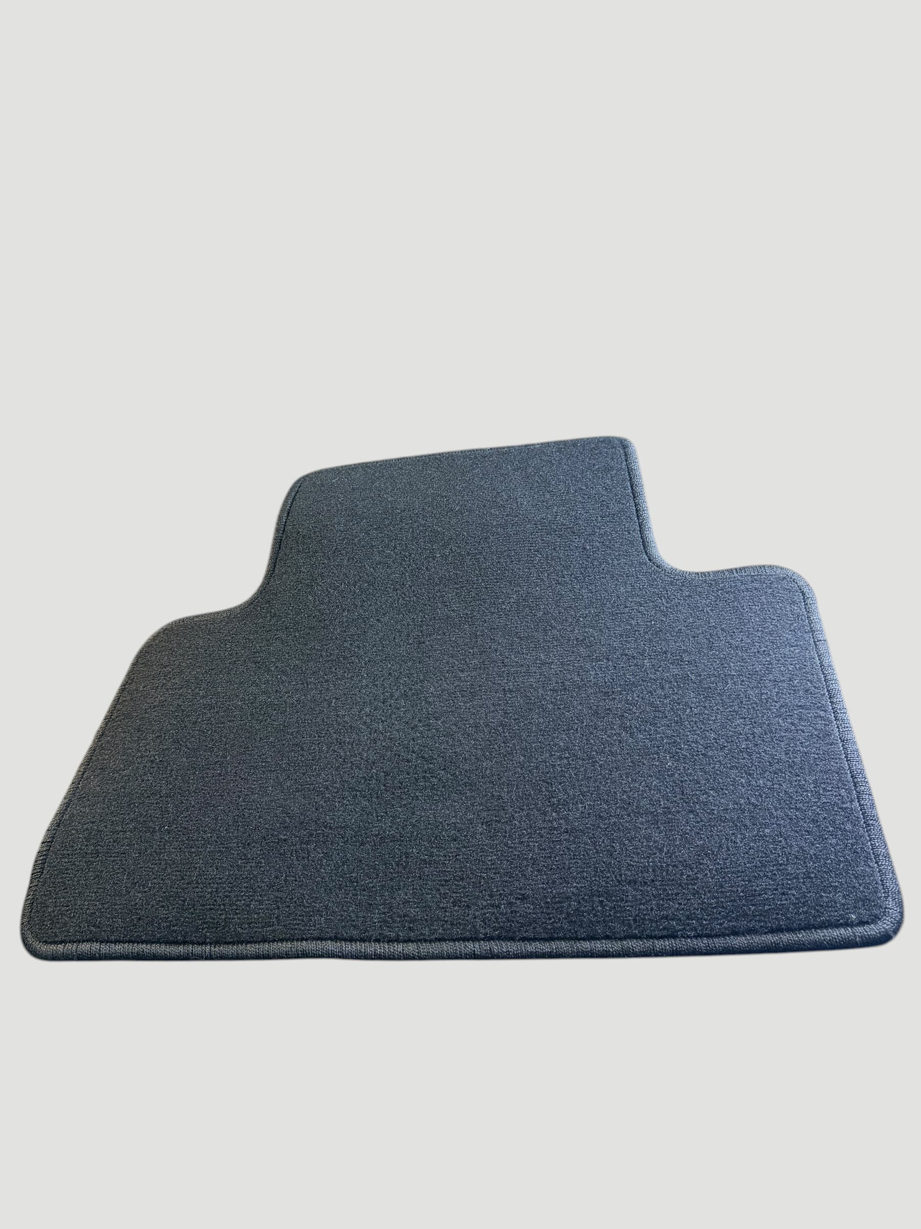 Mopar OEM 4pc Black Carpet Floor Mat Set Jeep Grand Cherokee 2011-2021 42858J ANA - Thumbnail 5