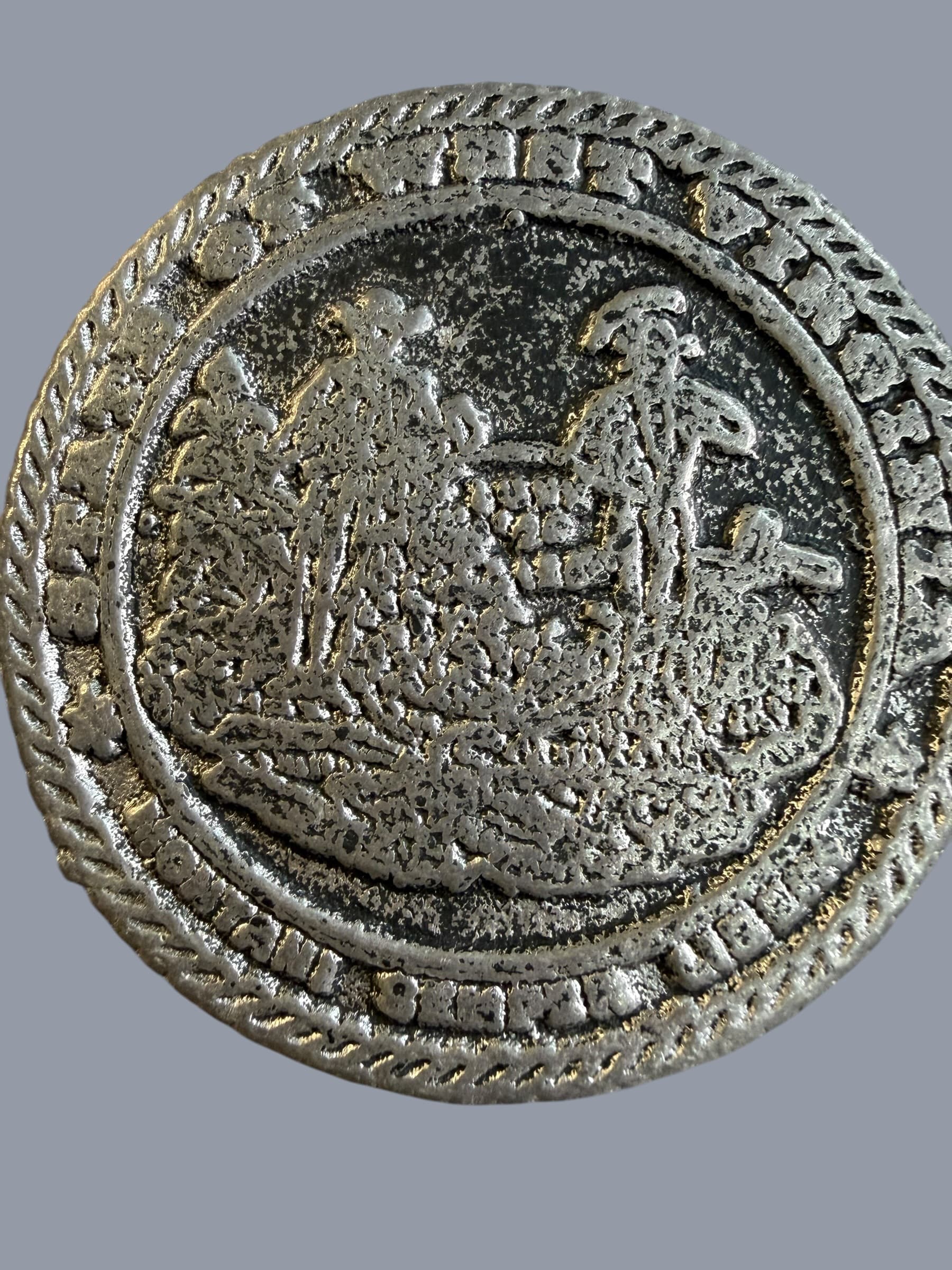 Vintage West Virginia State Seal Cast Metal Ashtray Valet Tray Farmhouse Decor - Thumbnail 2