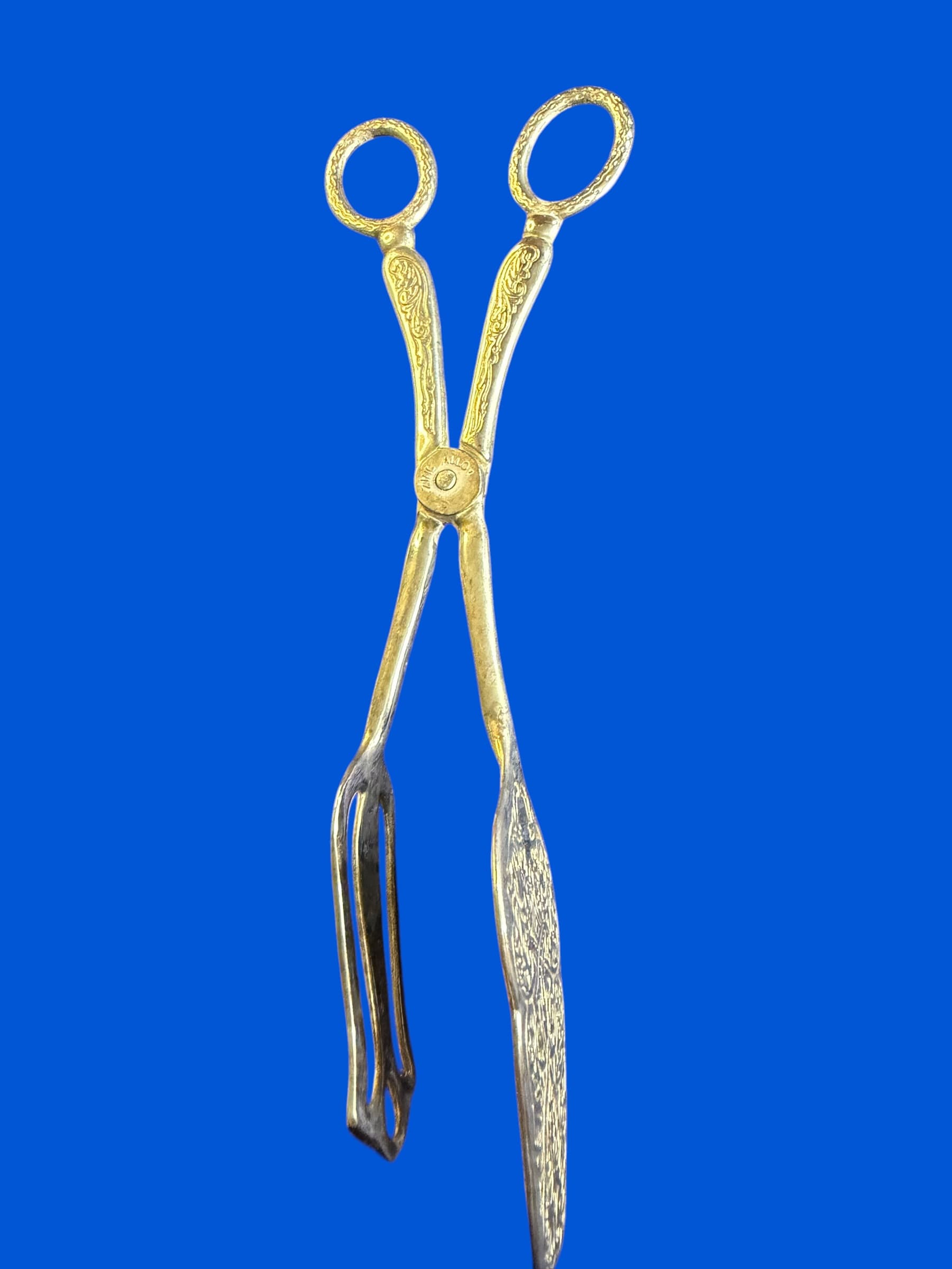 TITLE Vintage Silver Plated Ornate Scissor Pastry Cake Salad Serving Tongs EP Zinc Alloy Cottagecore - Thumbnail 3