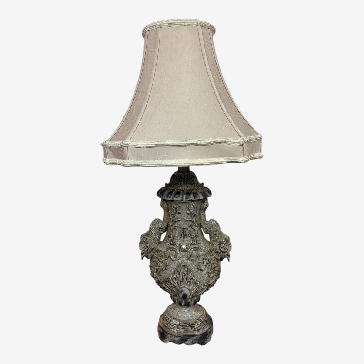 Vintage Style Dolphin Embellished Table Lamp - Image 1