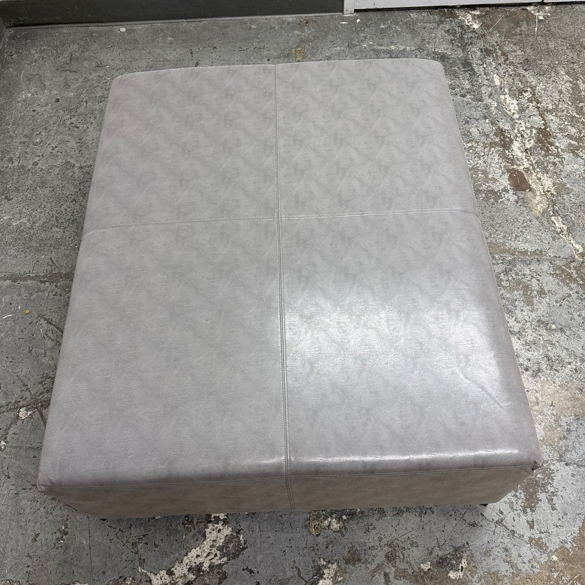 Custom Design Embossed Faux Leather Pattern Ottoman - Thumbnail 6