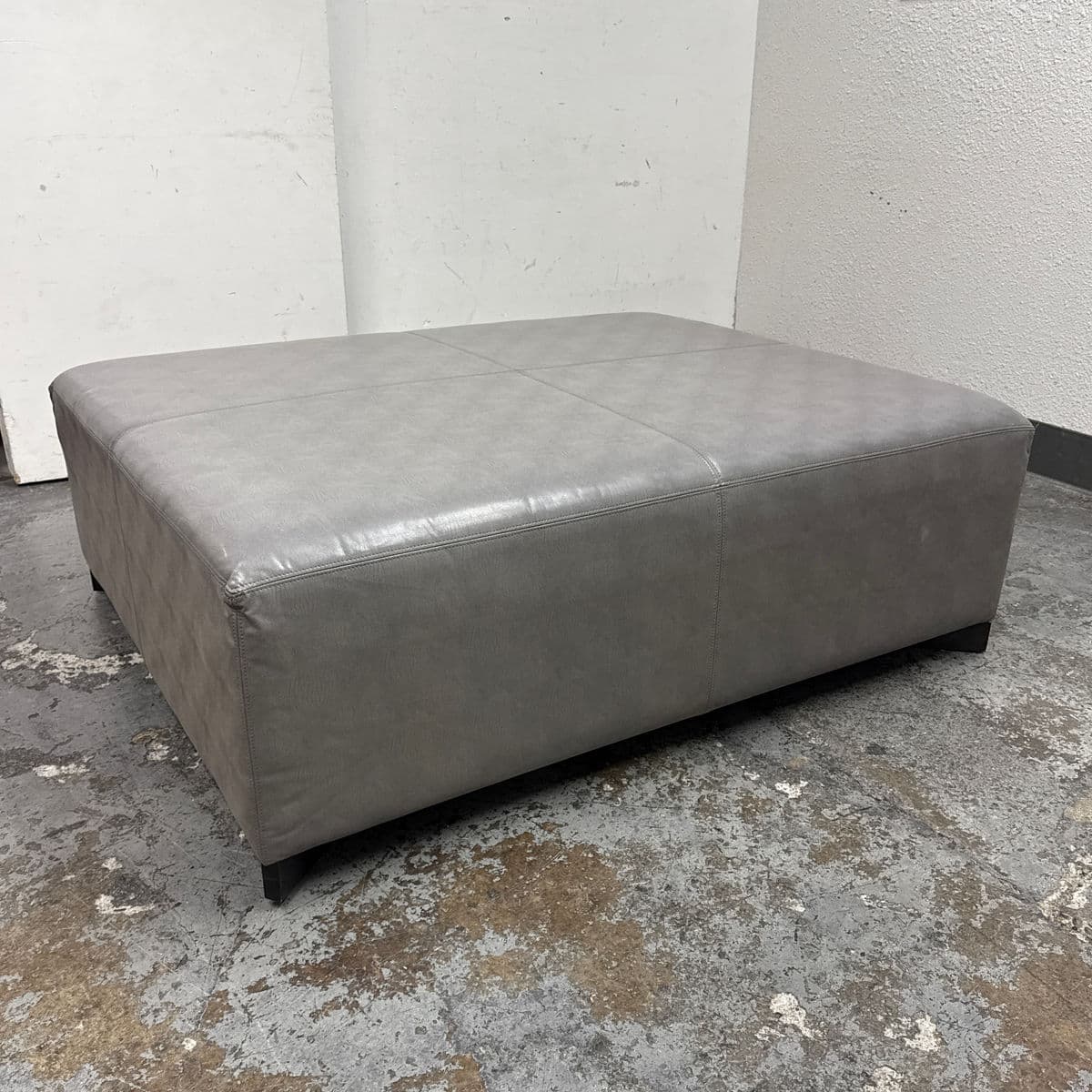 Custom Design Embossed Faux Leather Pattern Ottoman - Thumbnail 4
