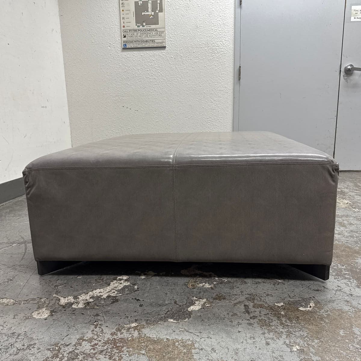 Custom Design Embossed Faux Leather Pattern Ottoman - Thumbnail 5