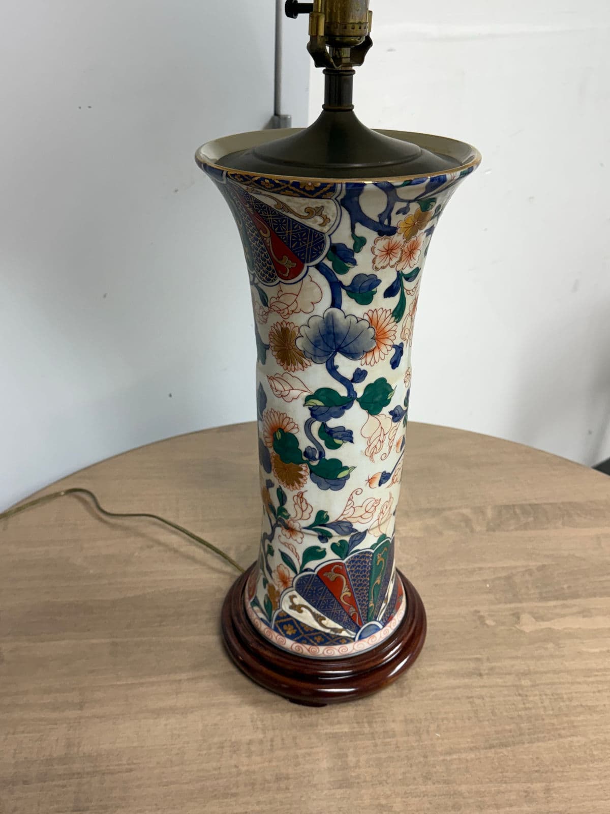 Chinese Porcelain Trumpet Vase Lamp - Thumbnail 11