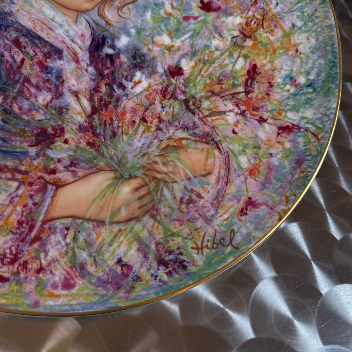 Circa 1977 Edna Hibel "Flower Girl of Provence" Limited Edition Collector's Plate - Thumbnail 6