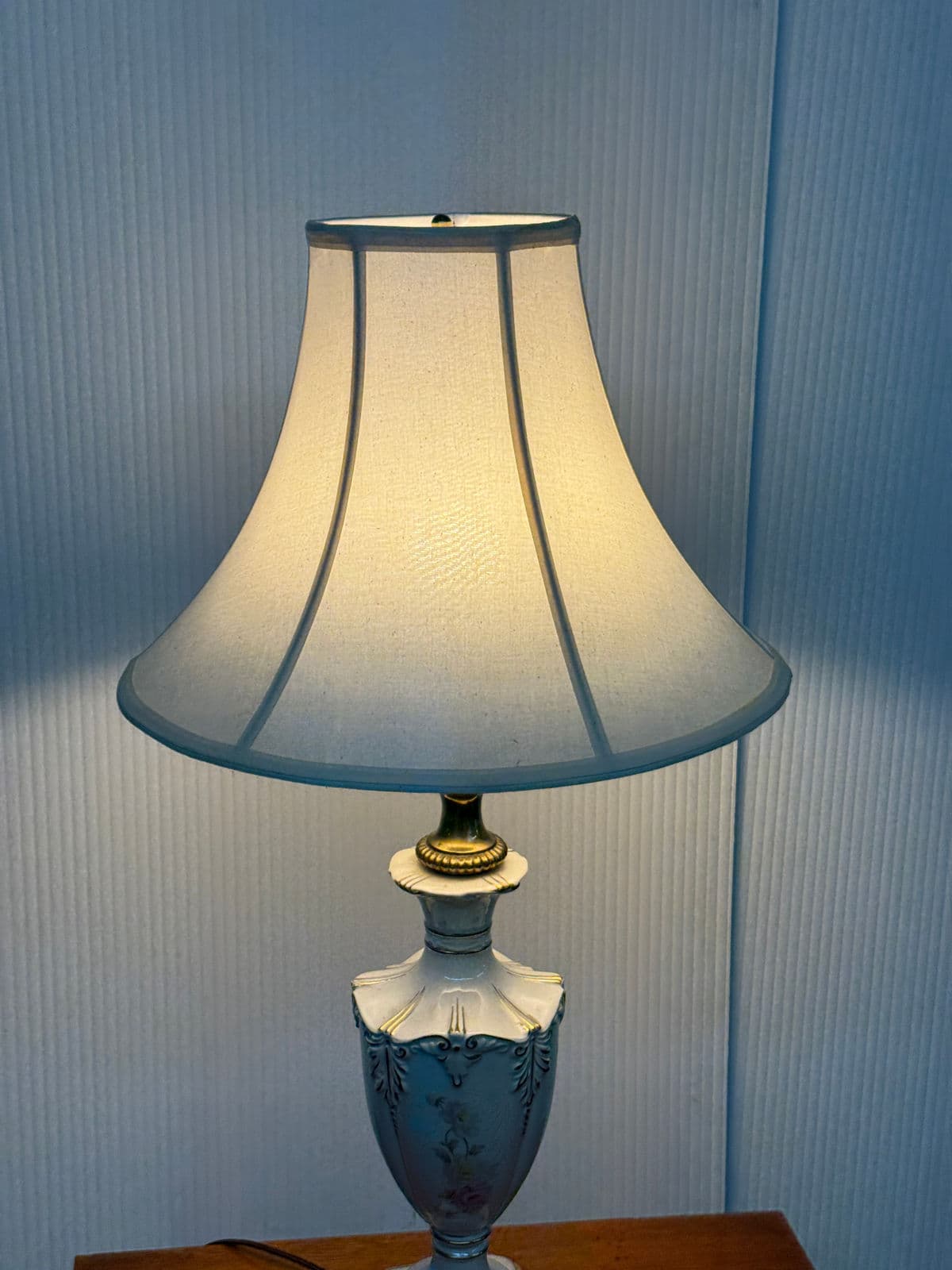 Vintage Chelsea House Jardiniere Porcelain Table Lamp - Thumbnail 11