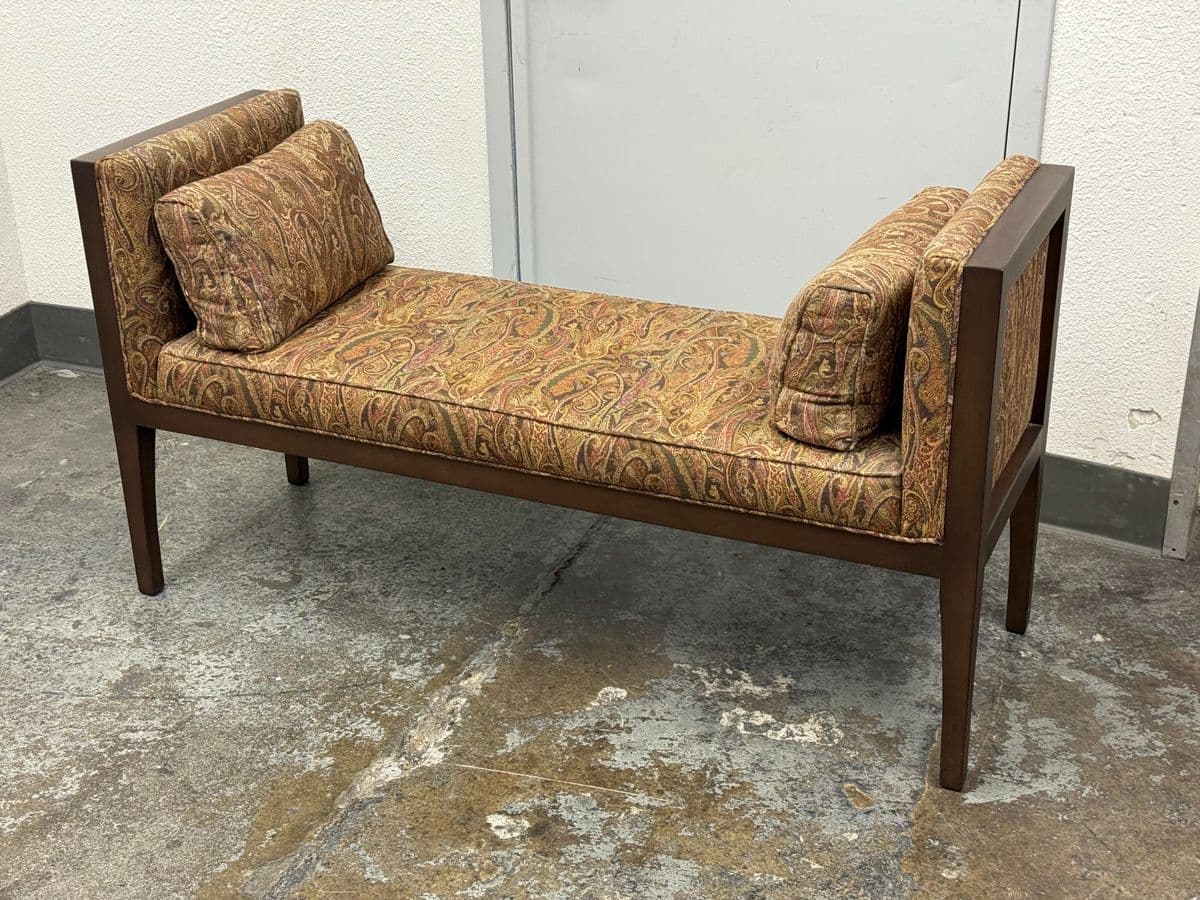 Pearson Furniture Paisley Printed Bench + Lumbar Pillows - Thumbnail 3