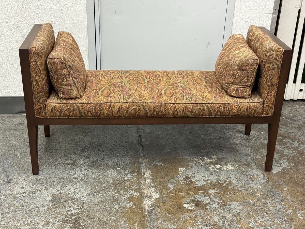 Pearson Furniture Paisley Printed Bench + Lumbar Pillows - Thumbnail 8