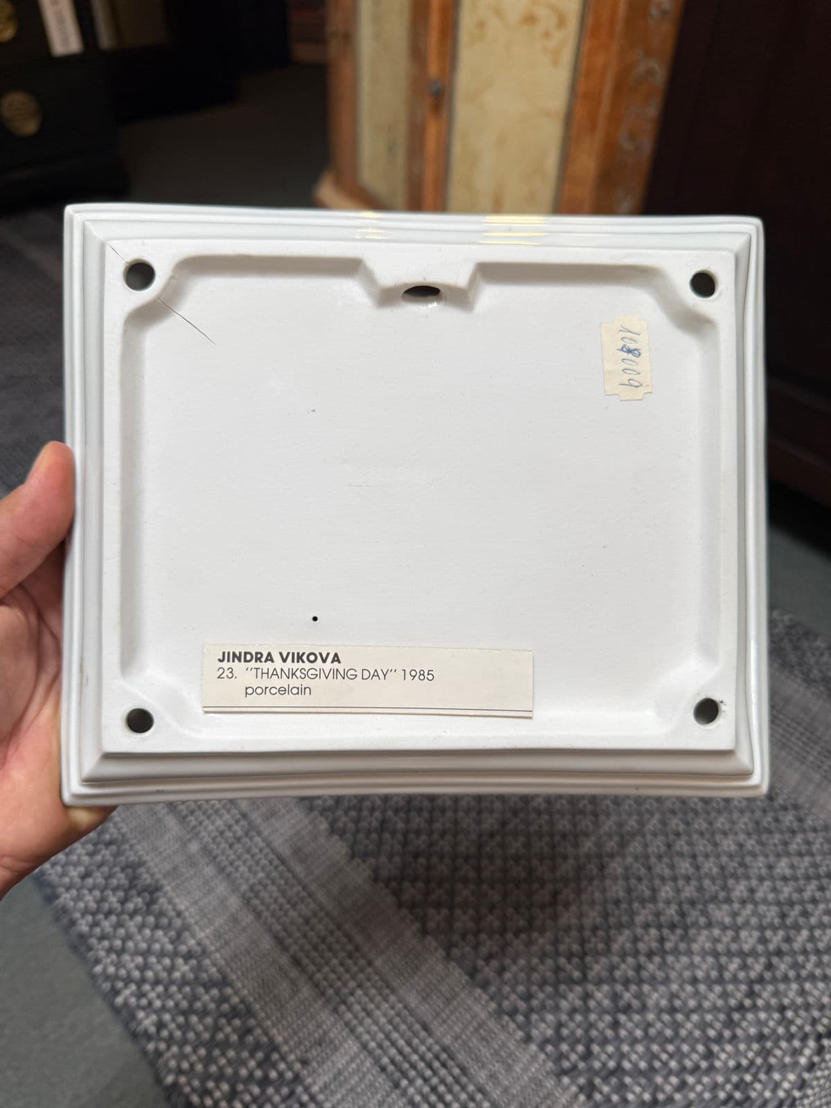 Circa 1985 Jindra Vikova "Thanksgiving Day" Porcelain Sculpture - Thumbnail 10