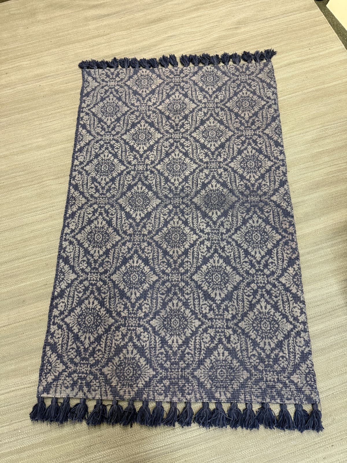 3ft 7in × 6ft 2in Safavieh Annelyse Collection Cotton Area Rug - Thumbnail 3