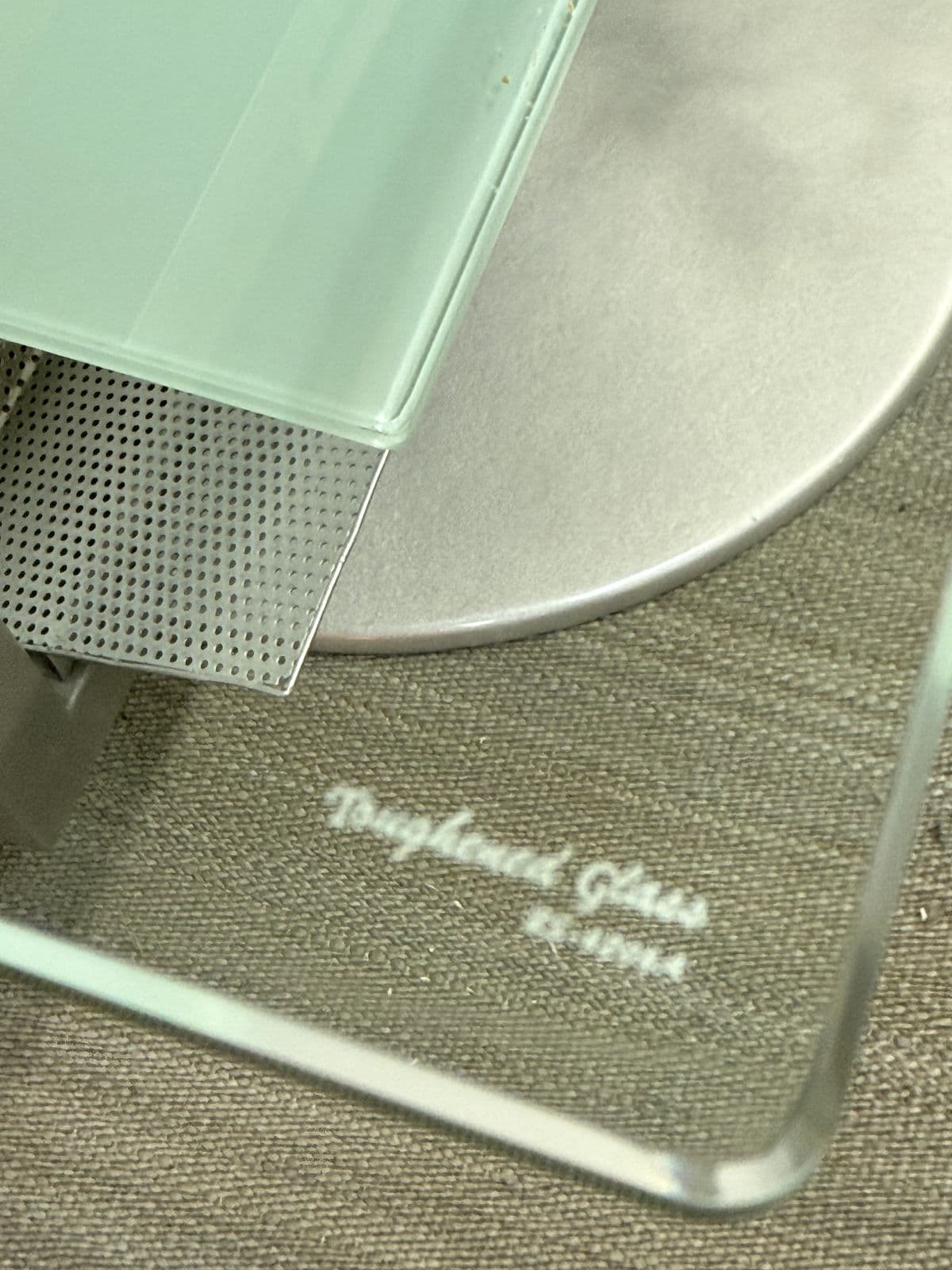 Amalfi Glass + Steel Swivel Media Stand - Thumbnail 11