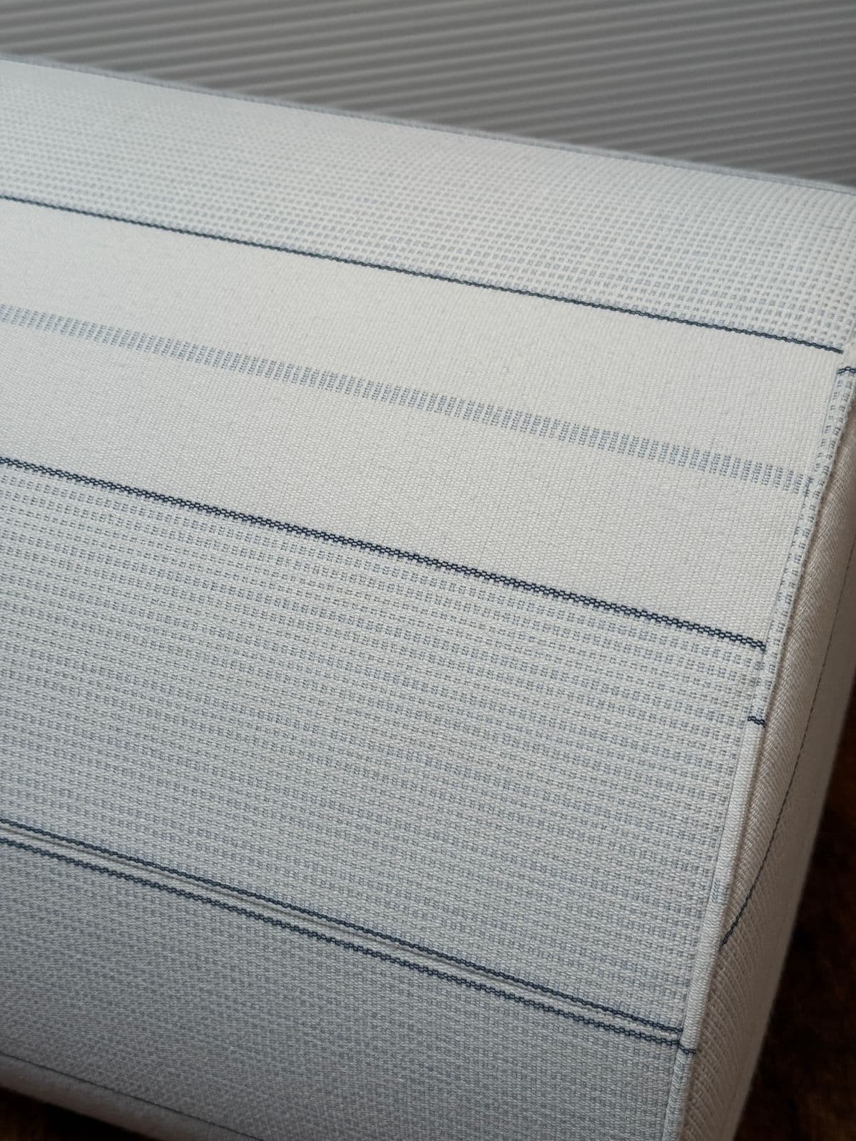 Lee Industries Sunbrella Drum Ottoman - Thumbnail 6