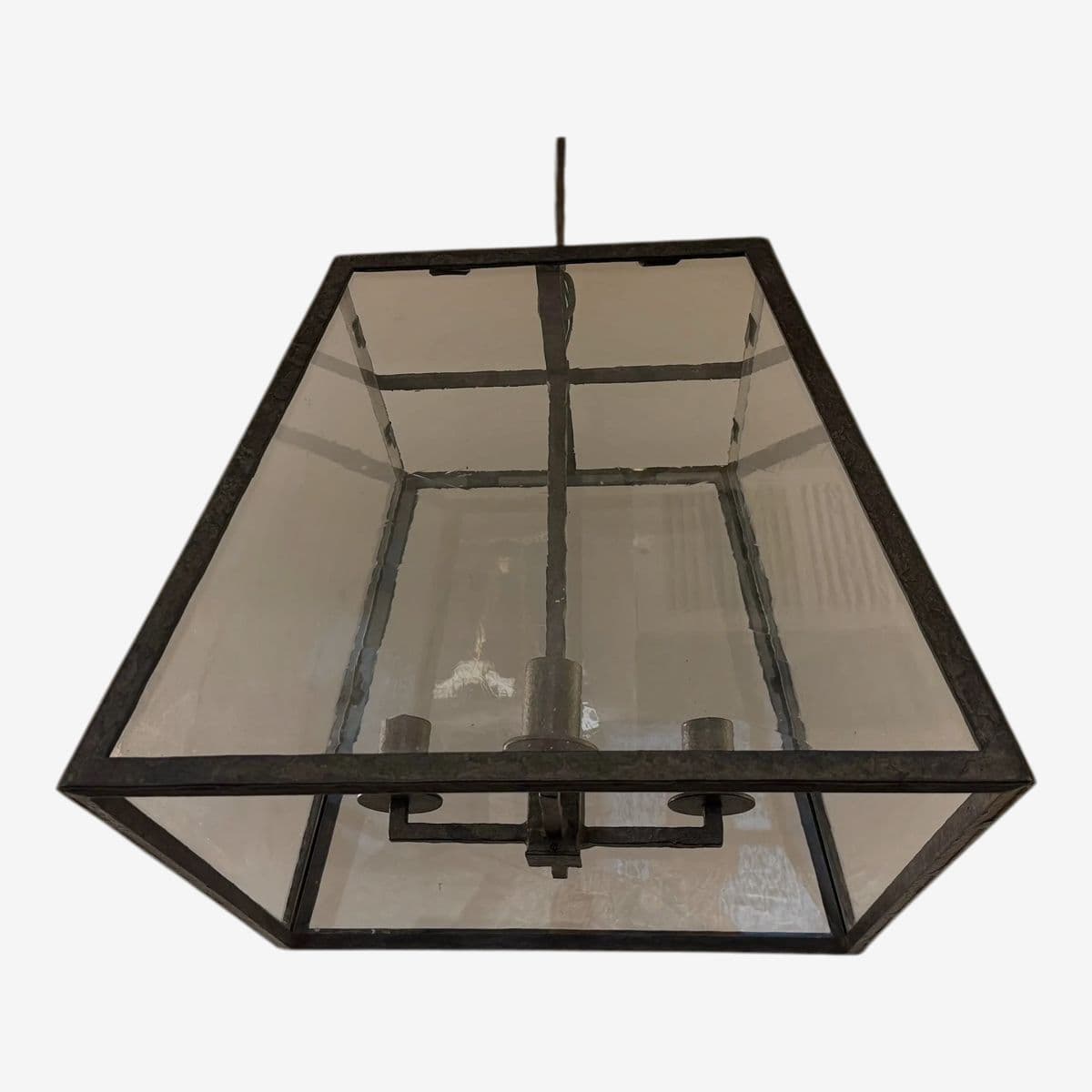 Gregorius Pineo Vassaro Chandelier, Small - Image 1