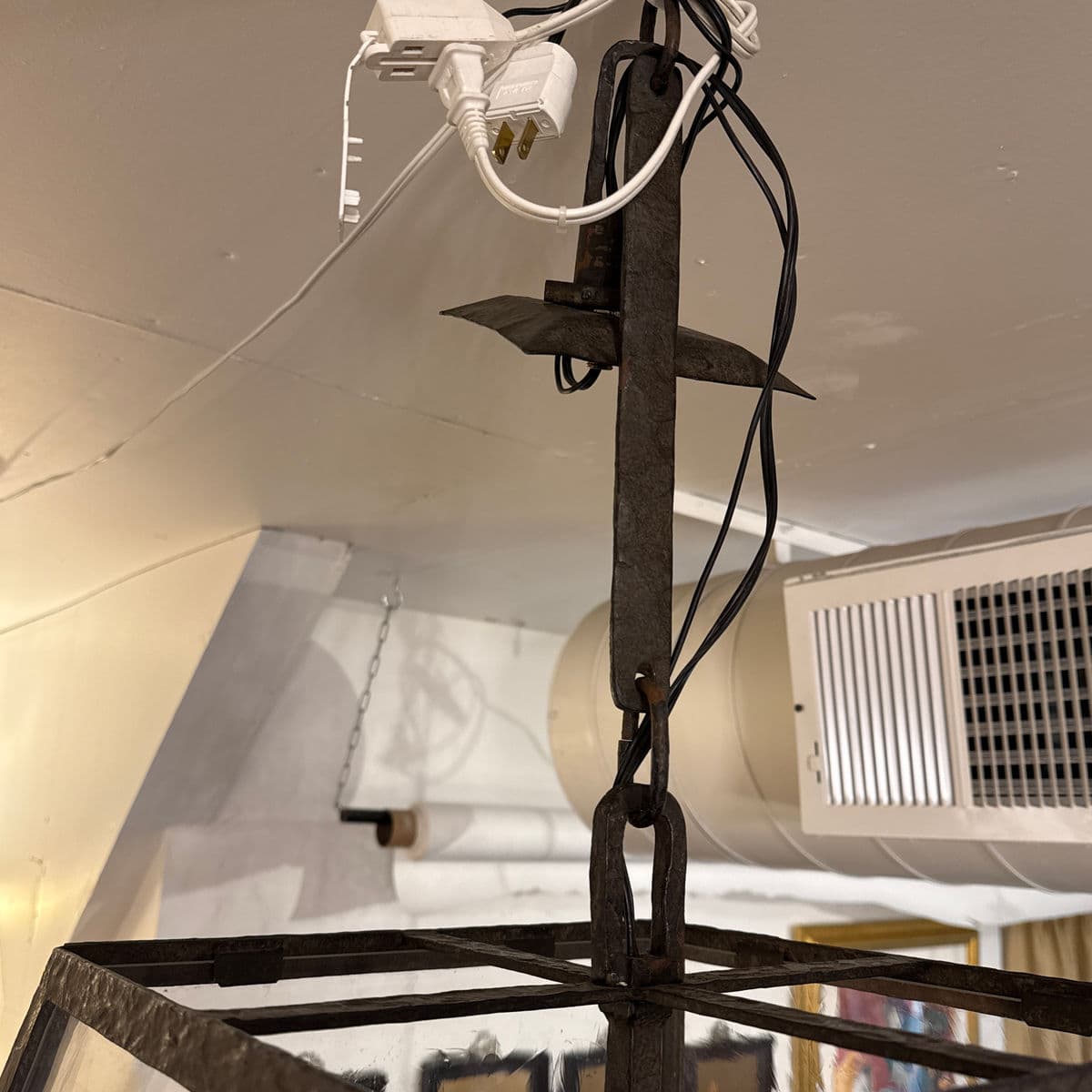 Gregorius Pineo Vassaro Chandelier, Small - Thumbnail 11