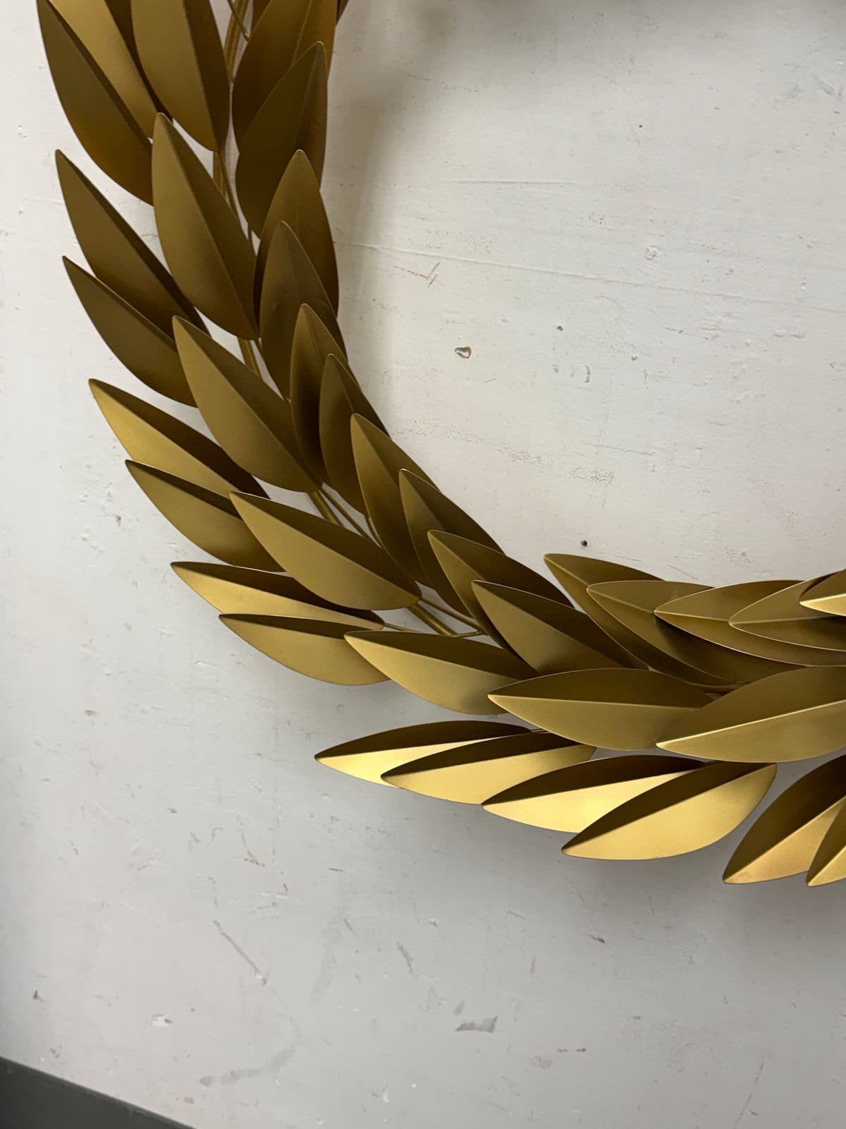 Restoration Hardware Brass Laurel Leaf Wreath, Medium - Thumbnail 3