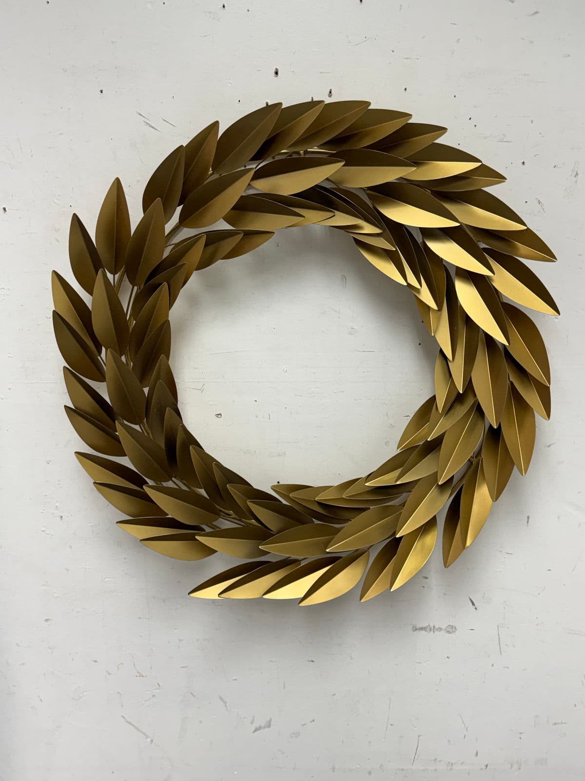 Restoration Hardware Brass Laurel Leaf Wreath, Medium - Thumbnail 7
