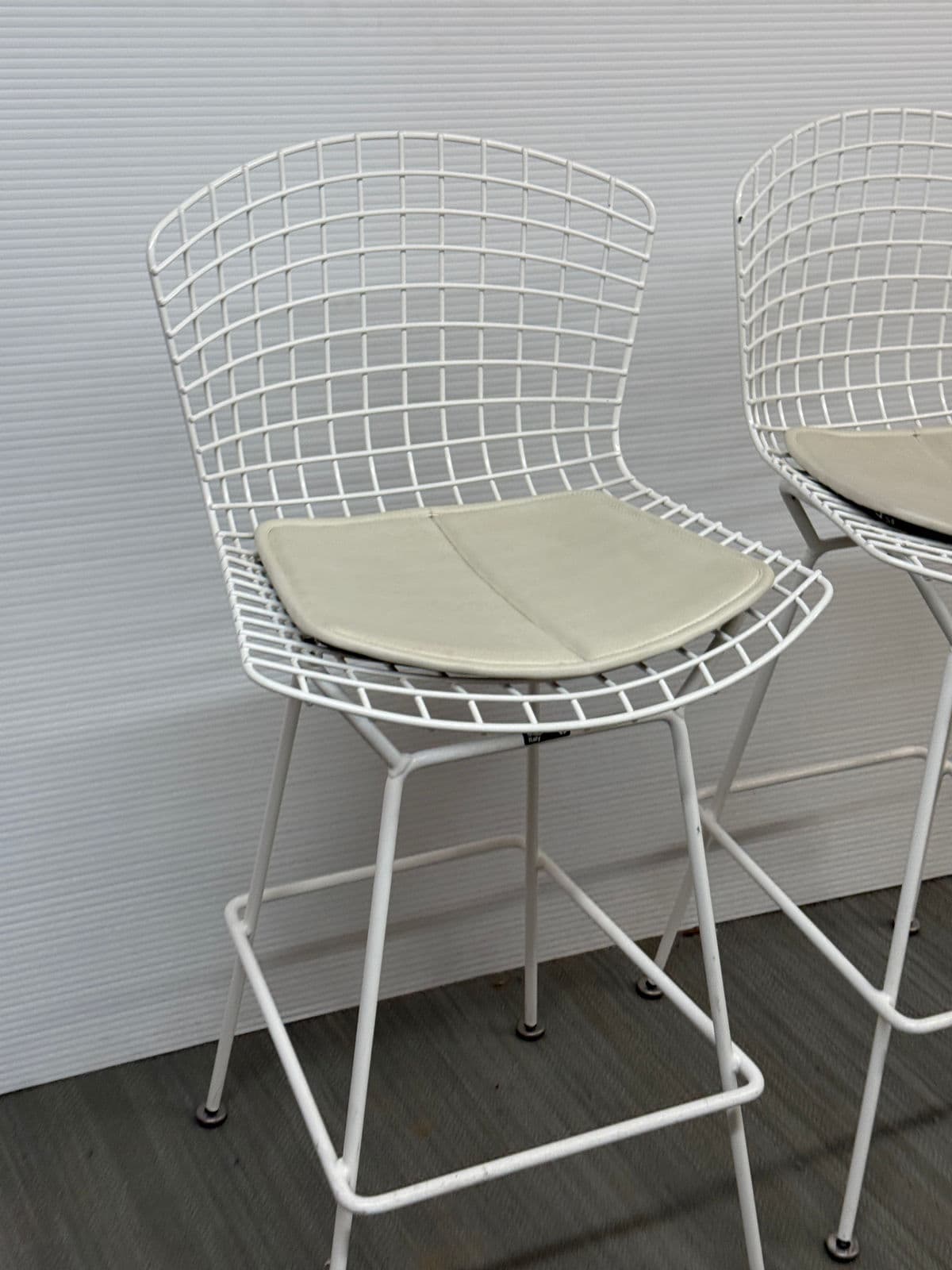 Harry Bertoia for Knoll Bar Stools, Pair - Thumbnail 8