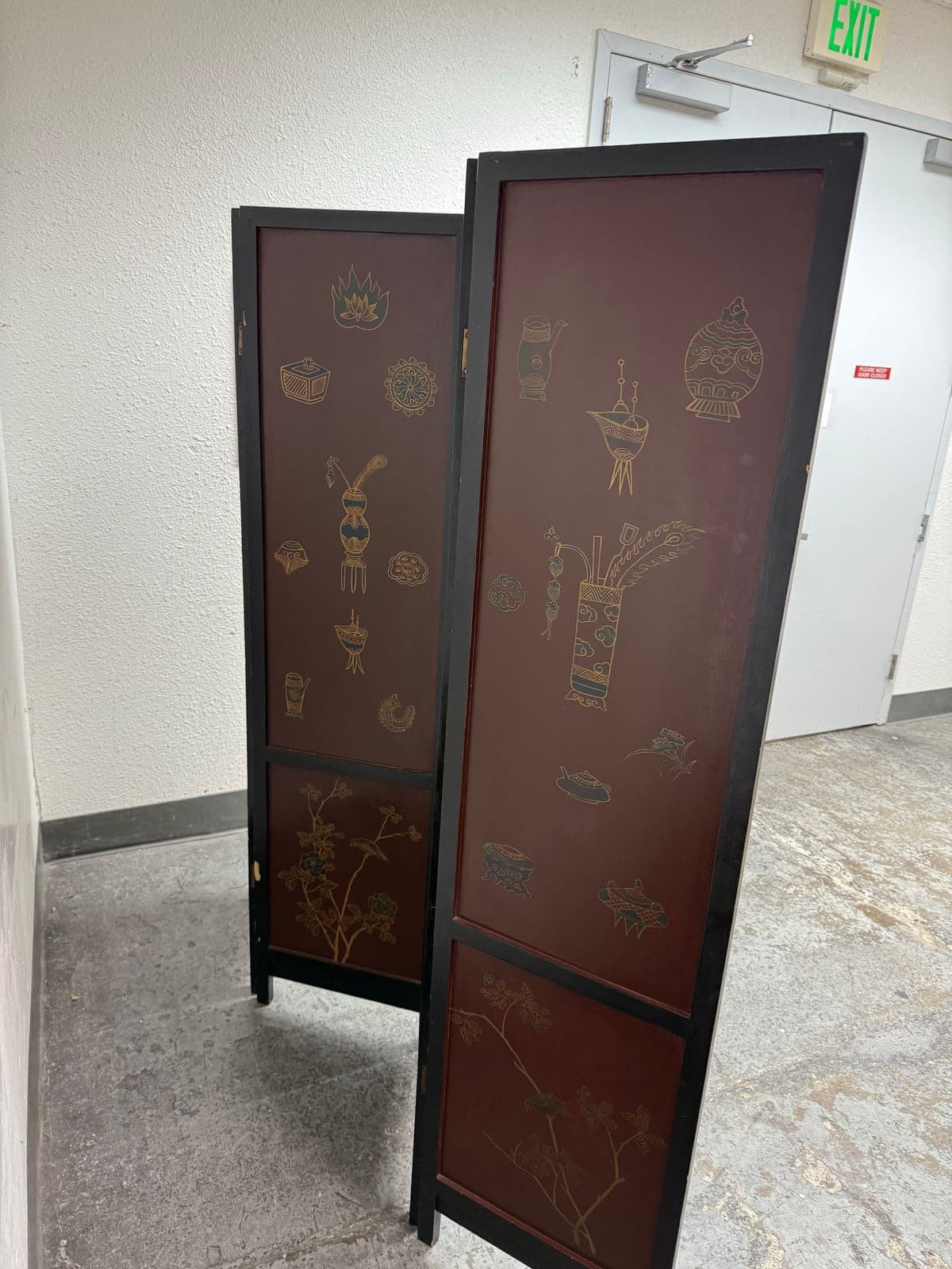 Asian Antique Inspired Double Sided Folding Screen - Thumbnail 6