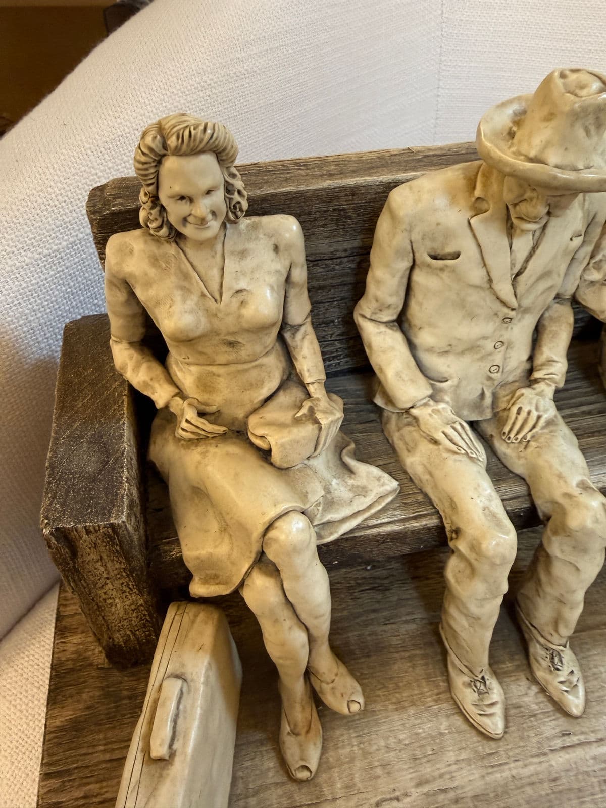 Circa 1990's Betty Difuntorum "The Waiting" Resin Sculpture - Thumbnail 11