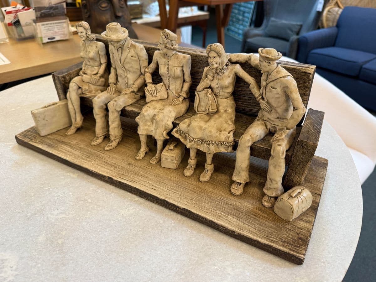 Circa 1990's Betty Difuntorum "The Waiting" Resin Sculpture - Thumbnail 12