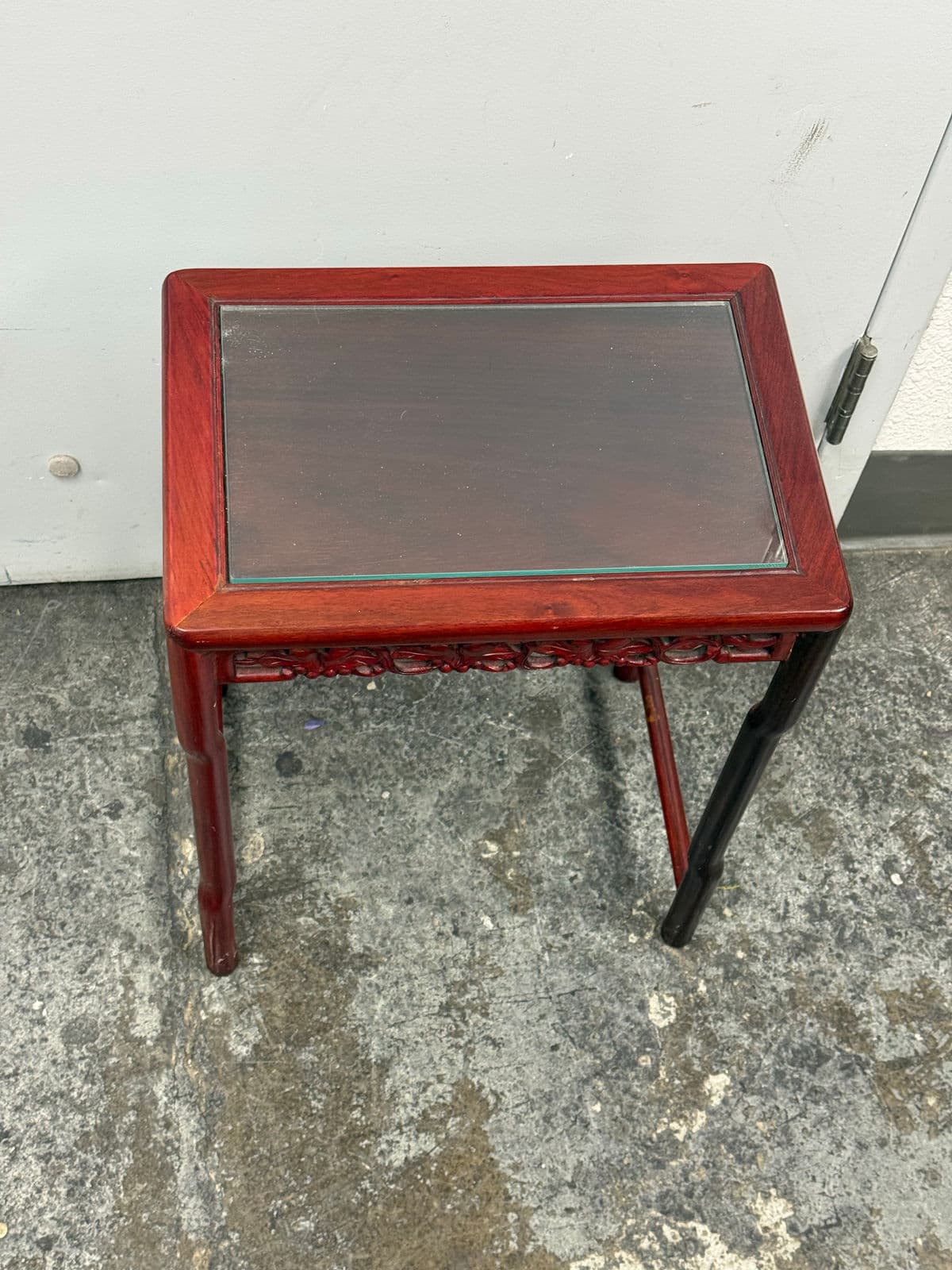 Vintage Chinese Carved Rosewood Side Nesting Table - Thumbnail 4