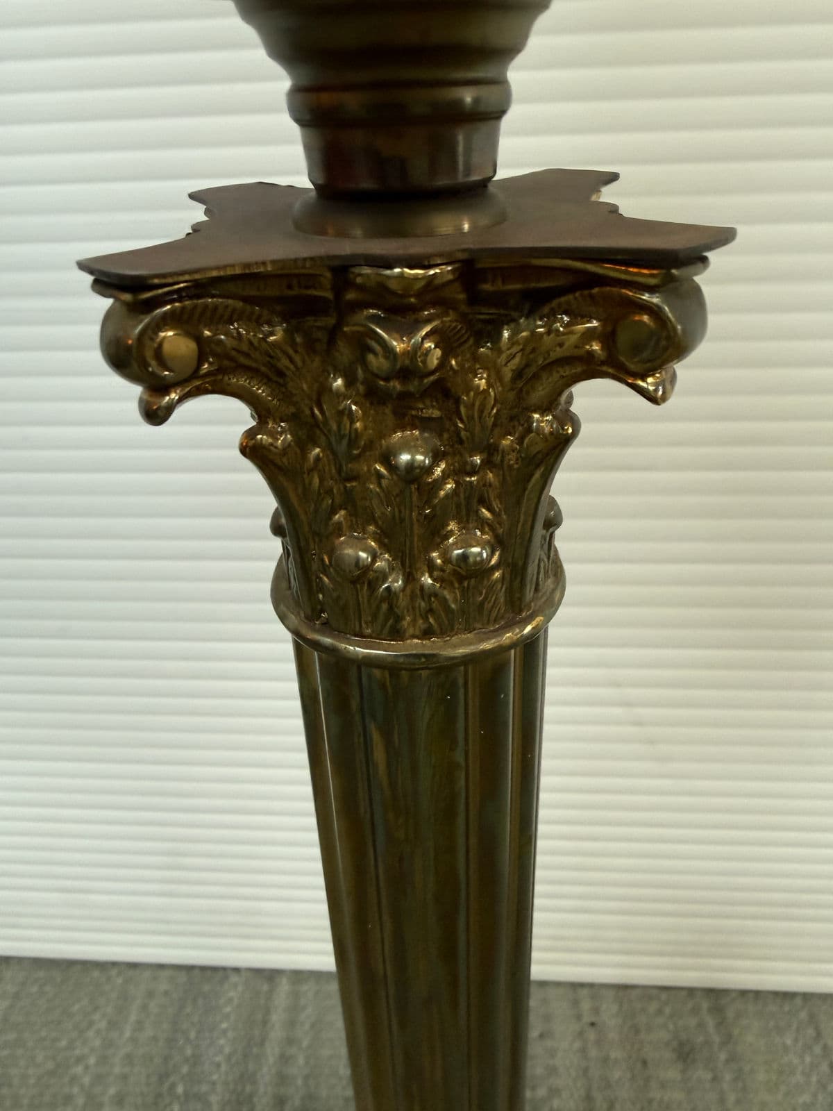 Victorian Brass + Glass Banquet Oil Lamp - Thumbnail 13