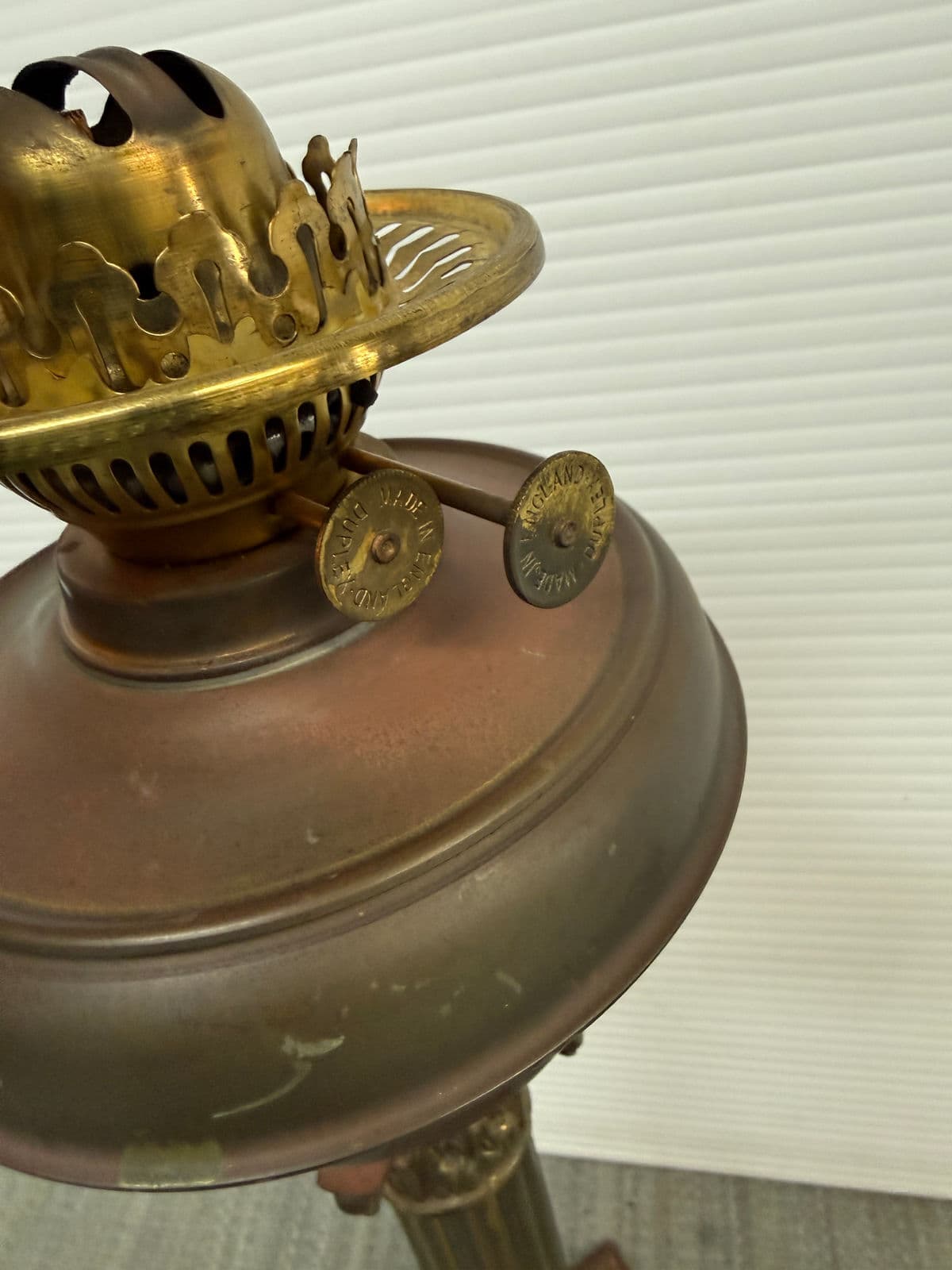 Victorian Brass + Glass Banquet Oil Lamp - Thumbnail 6