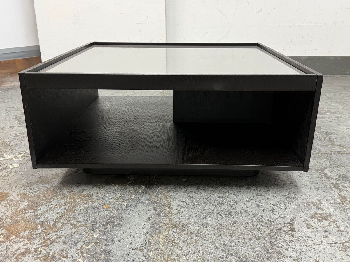 Minotti Rodolfo Dordoni Close "Nightstand" Coffee Table. - Thumbnail 3