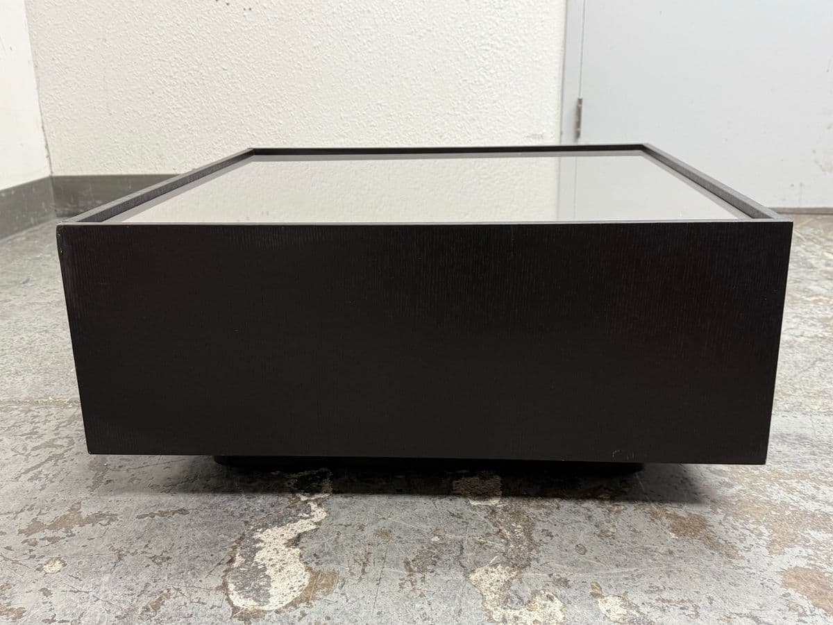 Minotti Rodolfo Dordoni Close "Nightstand" Coffee Table. - Thumbnail 6