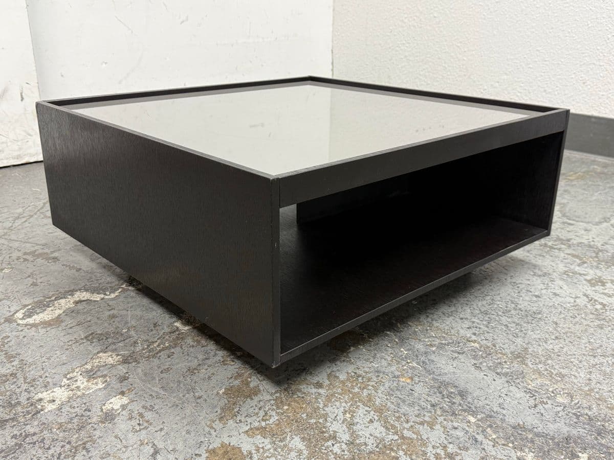 Minotti Rodolfo Dordoni Close "Nightstand" Coffee Table. - Thumbnail 5