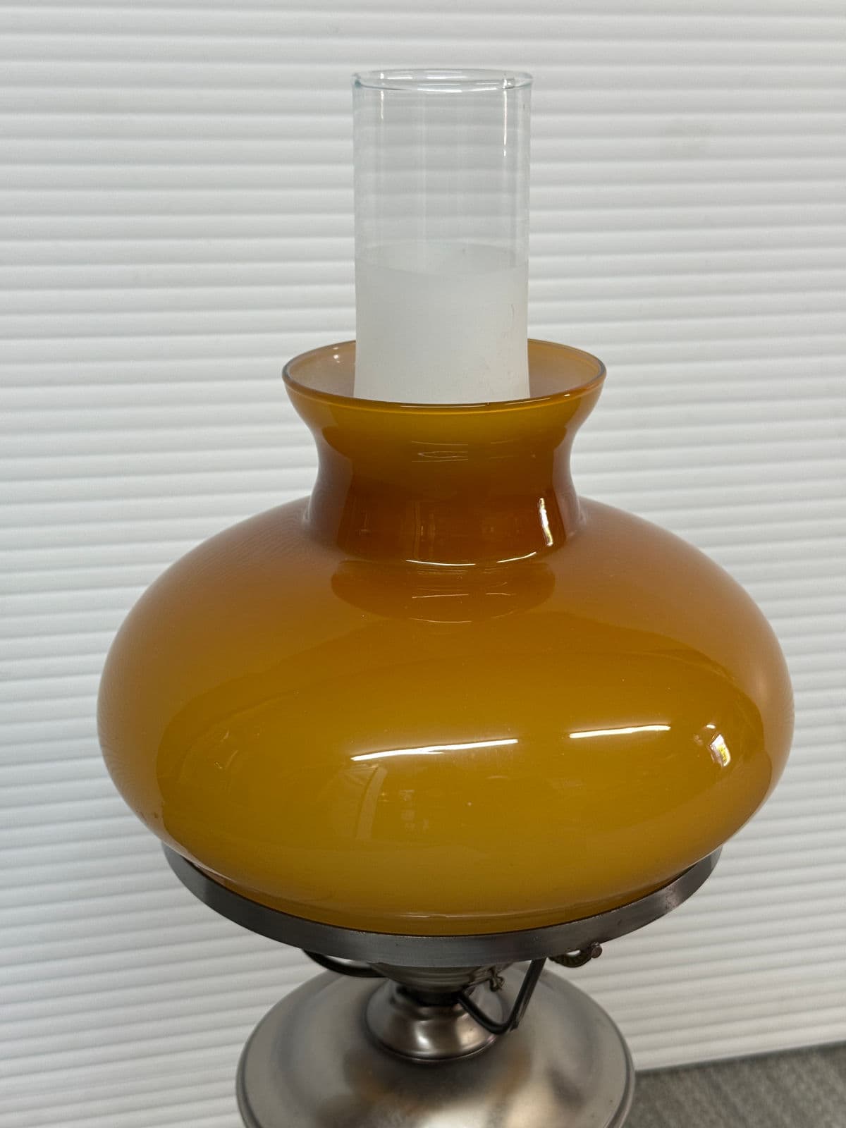 Vintage Style Metal Table Lamp + Glass Chimney Shade - Thumbnail 6