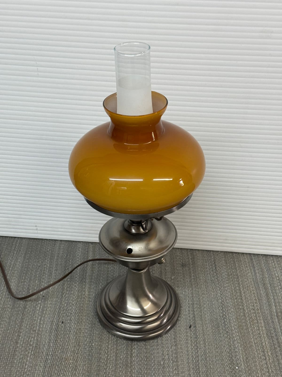 Vintage Style Metal Table Lamp + Glass Chimney Shade - Thumbnail 5