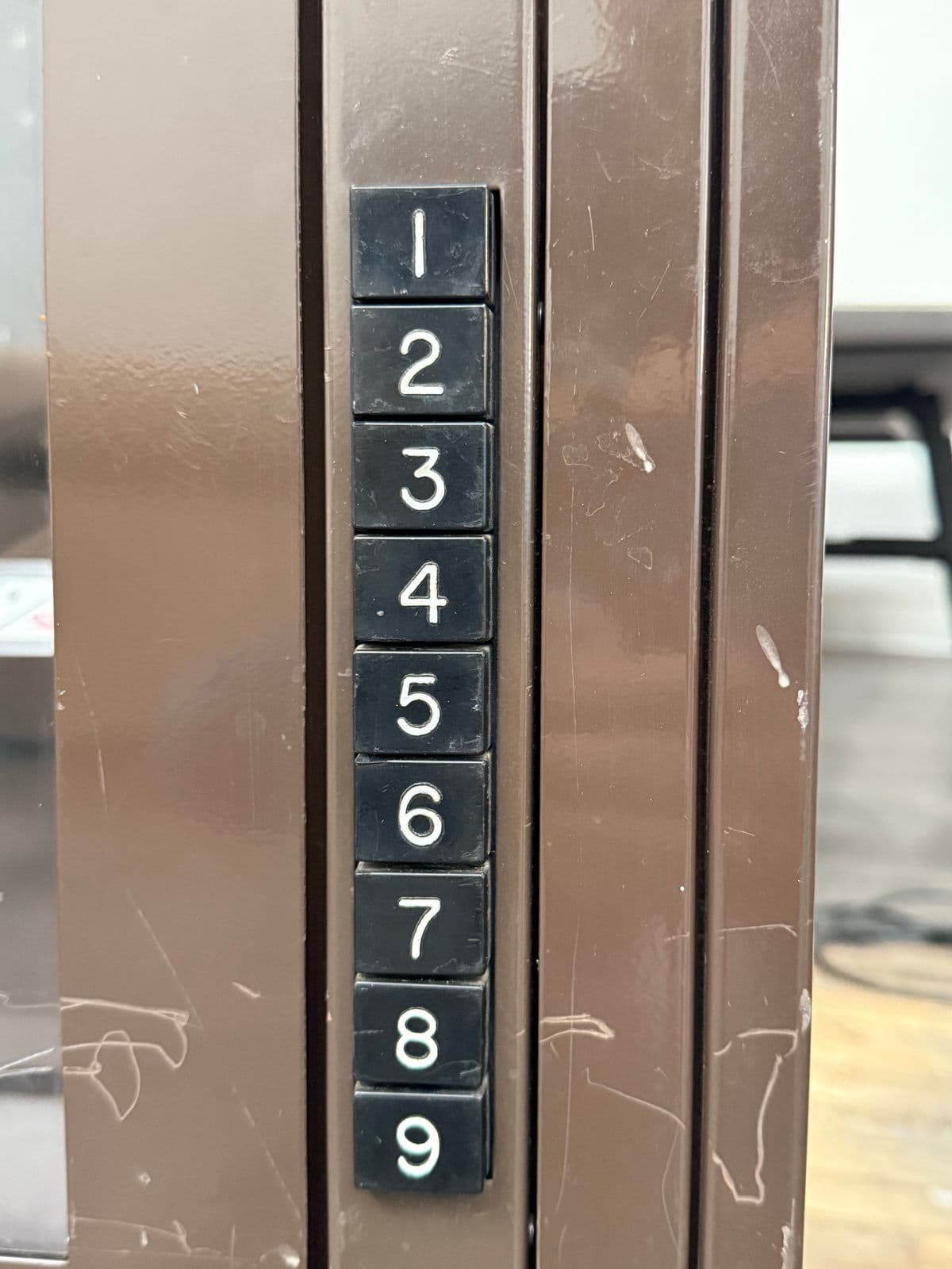 Tom's Table Top Vending Machine - Thumbnail 6