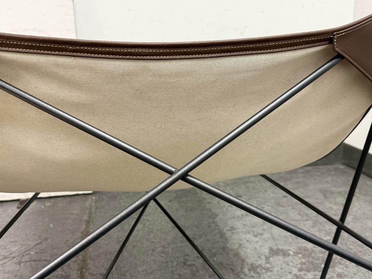 Rodolfo Dordoni for Roda Lawrence 390 Lounge Armchairs, Pair - Thumbnail 12