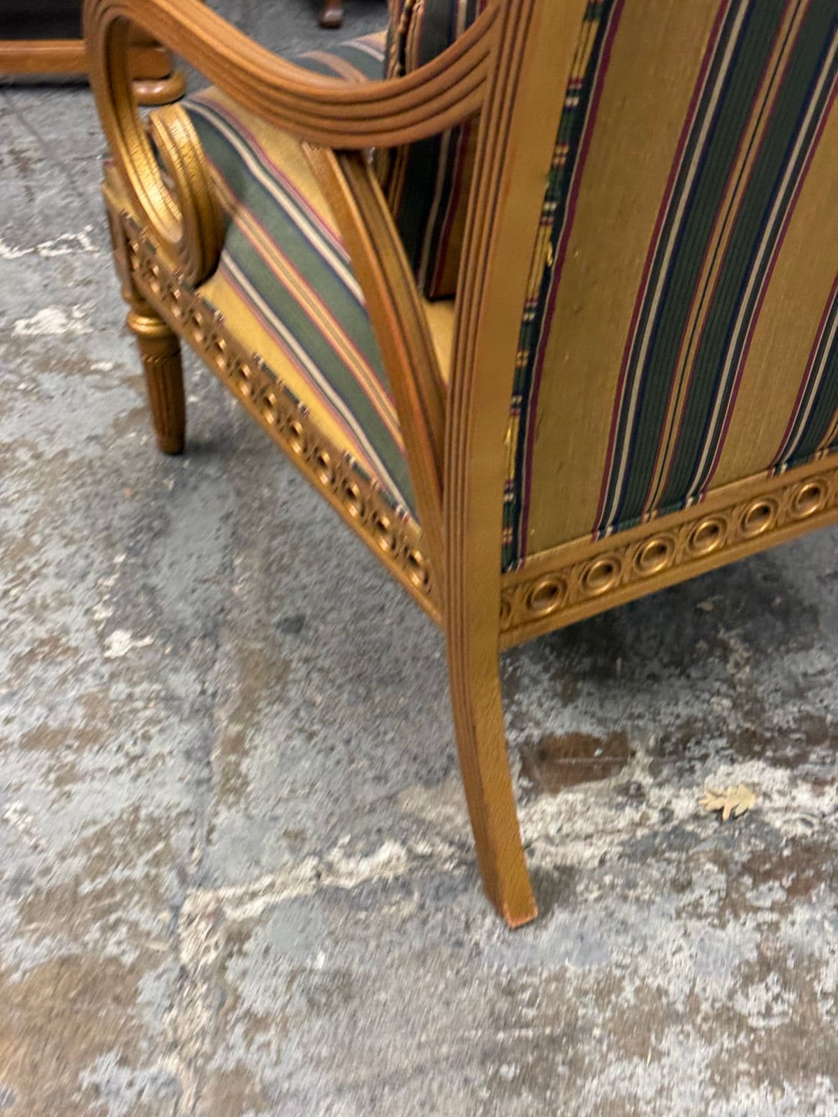 Vintage Henredon French Regency Style Carved Arm Chair. - Thumbnail 8