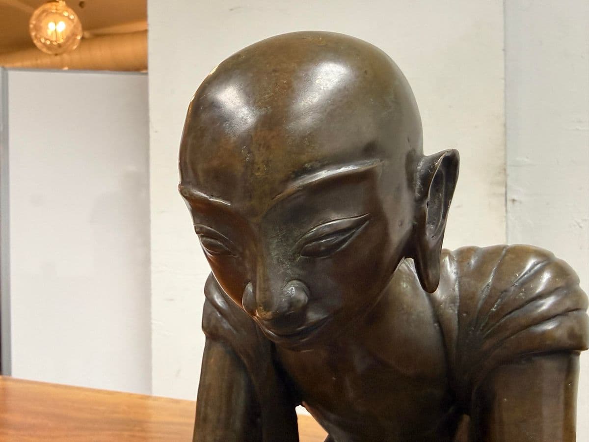 Mid 20th Century Bronze Burmese Monk Statues, Pair - Thumbnail 8