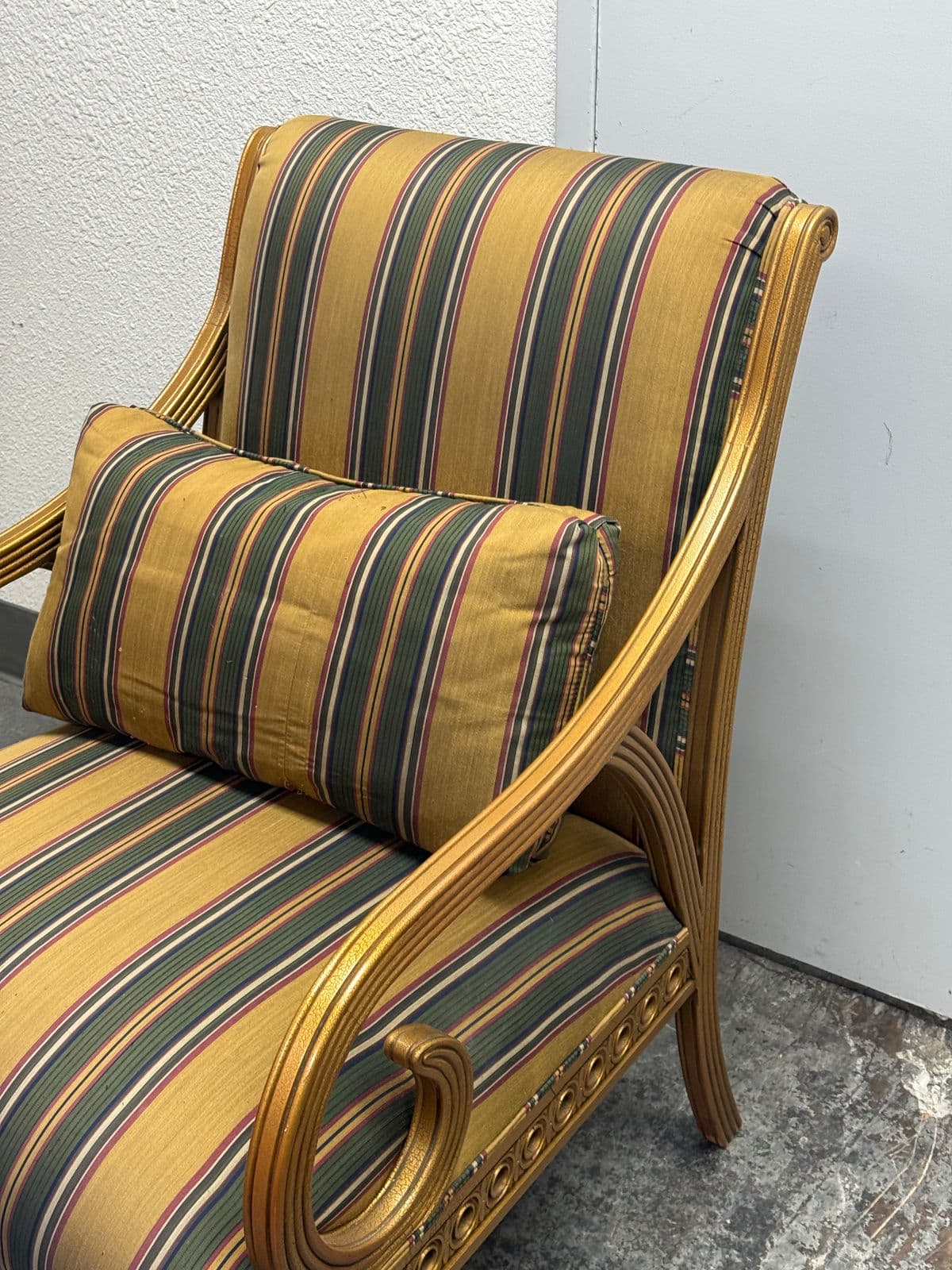 Vintage Henredon French Regency Style Carved Arm Chair. - Thumbnail 9