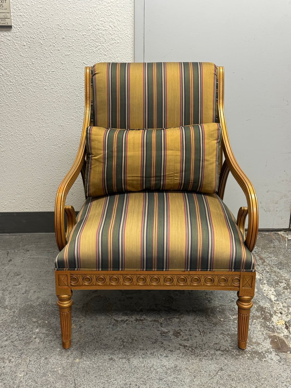 Vintage Henredon French Regency Style Carved Arm Chair. - Thumbnail 11