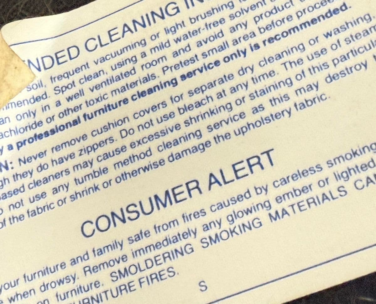 Vintage Henredon French Regency Style Carved Arm Chair. - Thumbnail 4