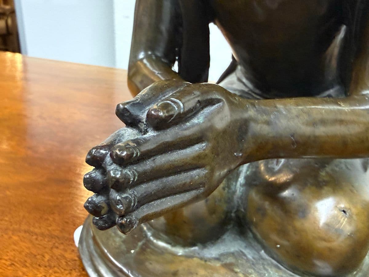 Mid 20th Century Bronze Burmese Monk Statues, Pair - Thumbnail 11